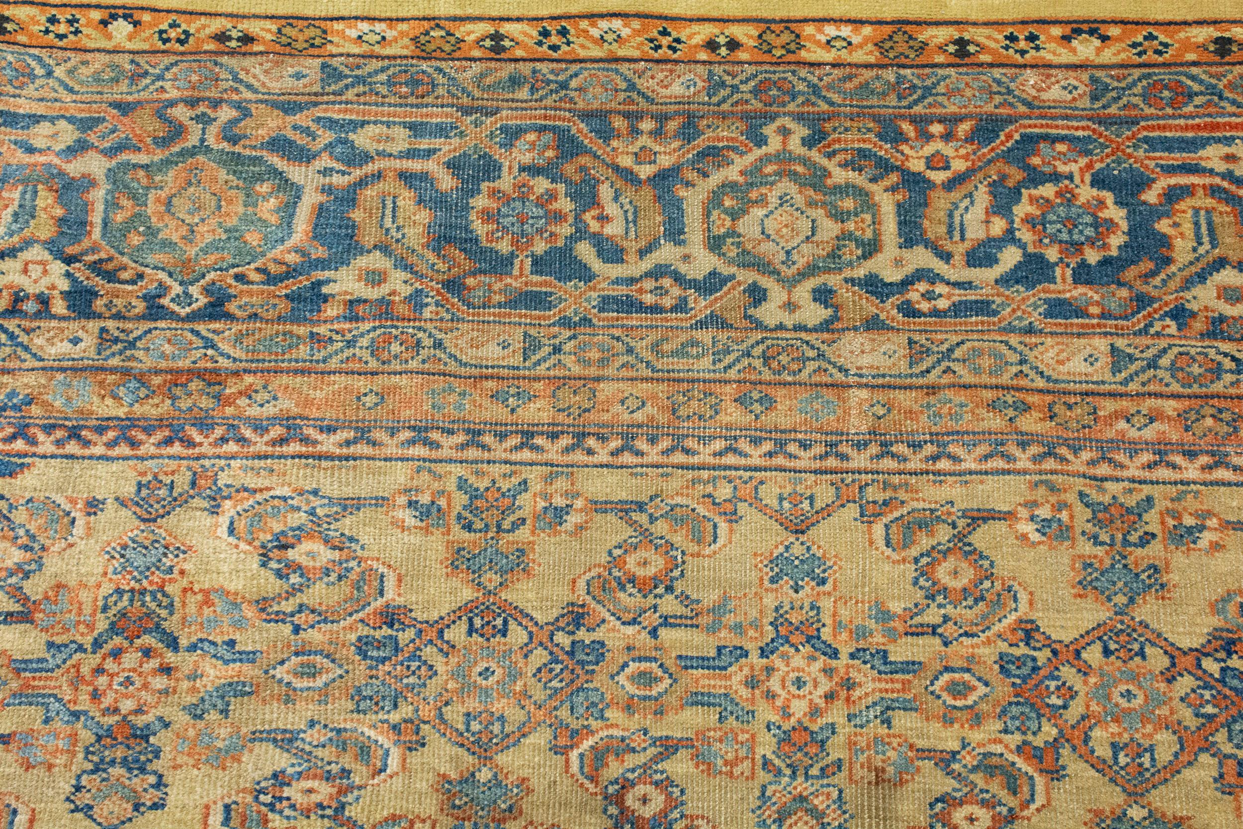 Antique Late 19th Century Persian Fereghan Carpet For Sale 1