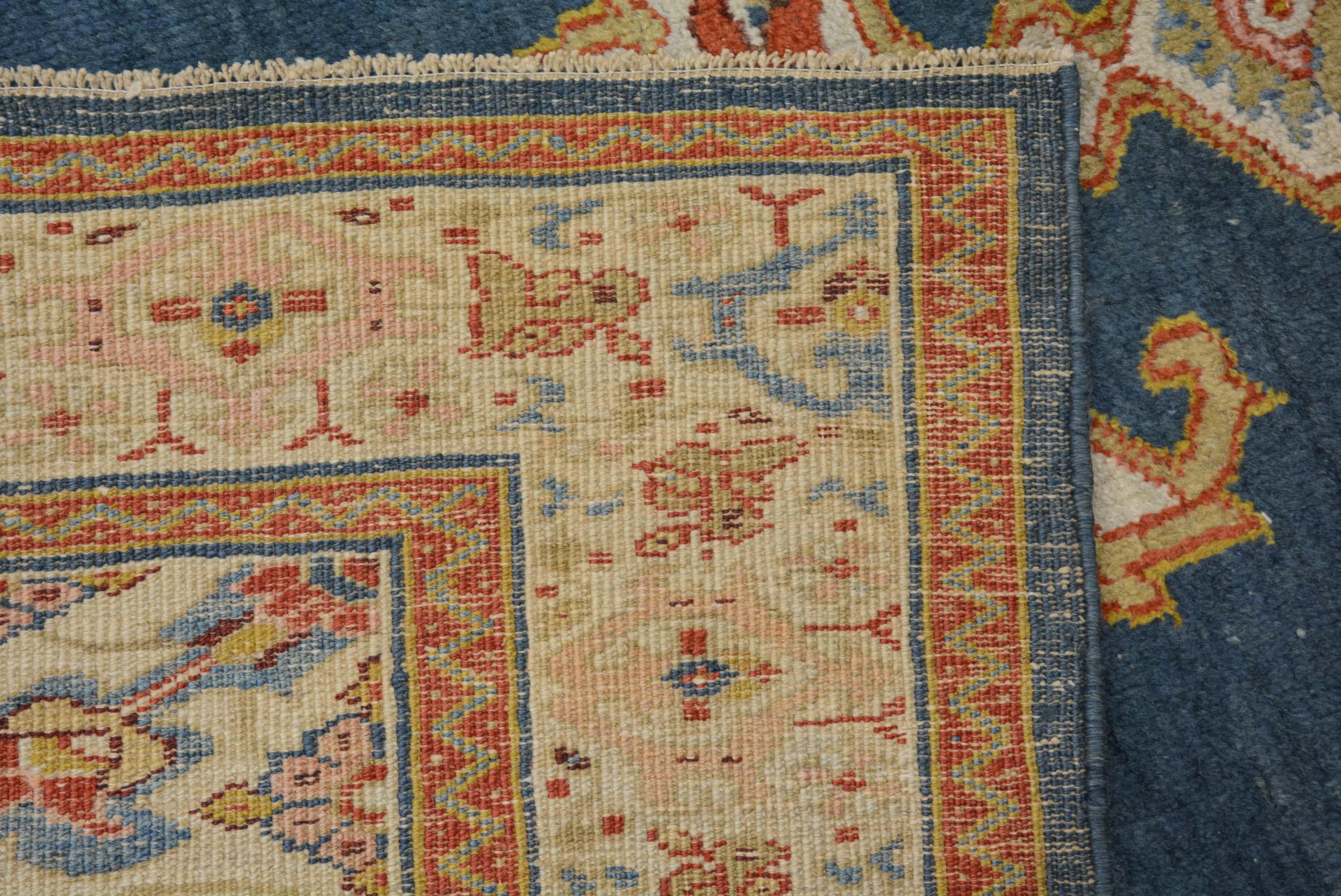 Antiker persischer Sultanabad-Teppich aus dem späten 19. im Angebot 3