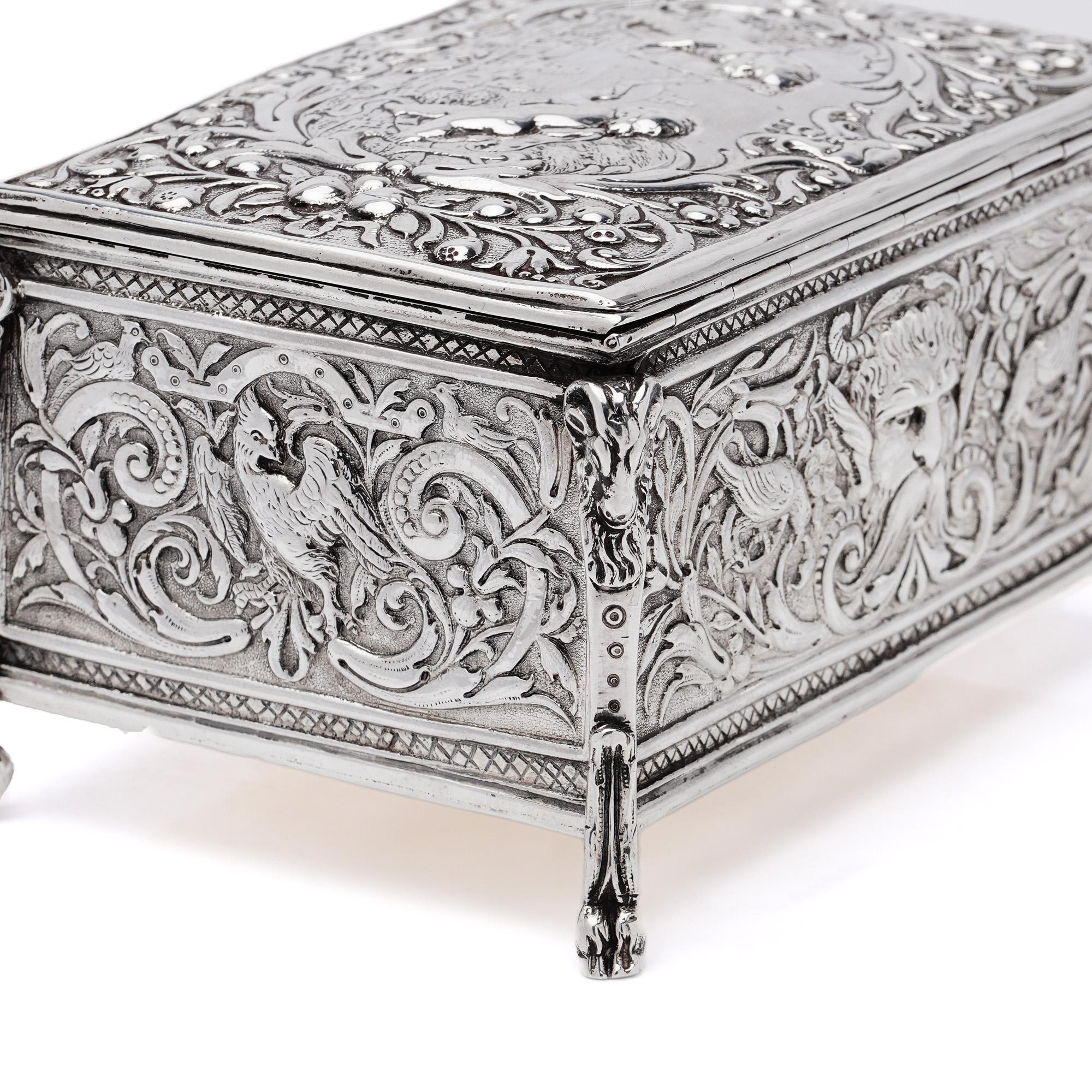 Antique Late 19th Century Silver Repoussé Decorated Jewellery Box with Cherubs For Sale 4
