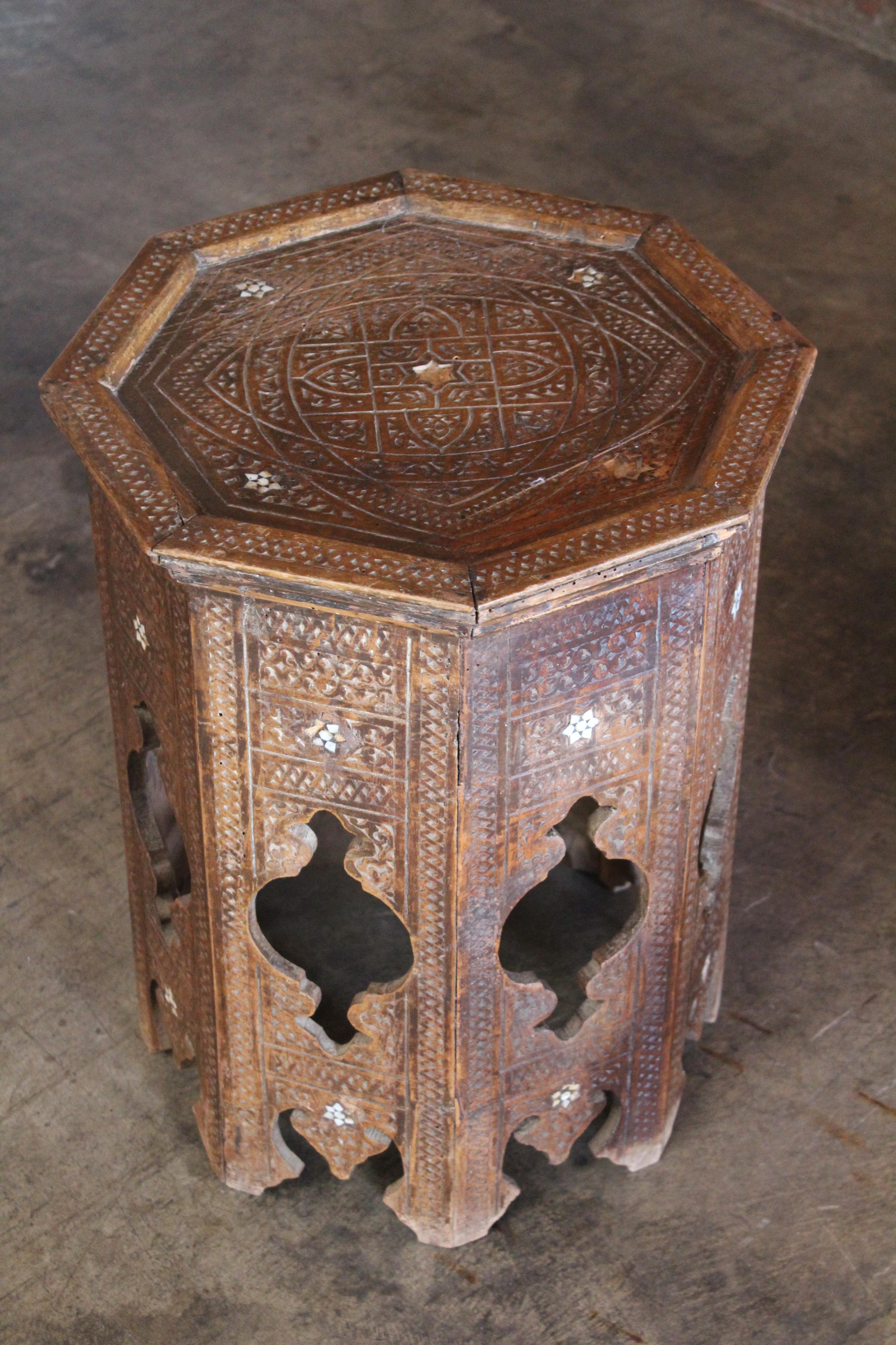 Antique Late 19th Century Syrian Side Table In Good Condition In Los Angeles, CA
