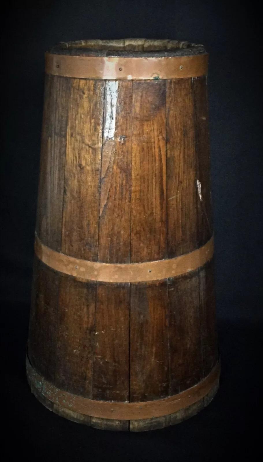 Antique Late 19th-Early 20th Century Wooden Butter Churn with Copper Ban - 2Y305 For Sale 3