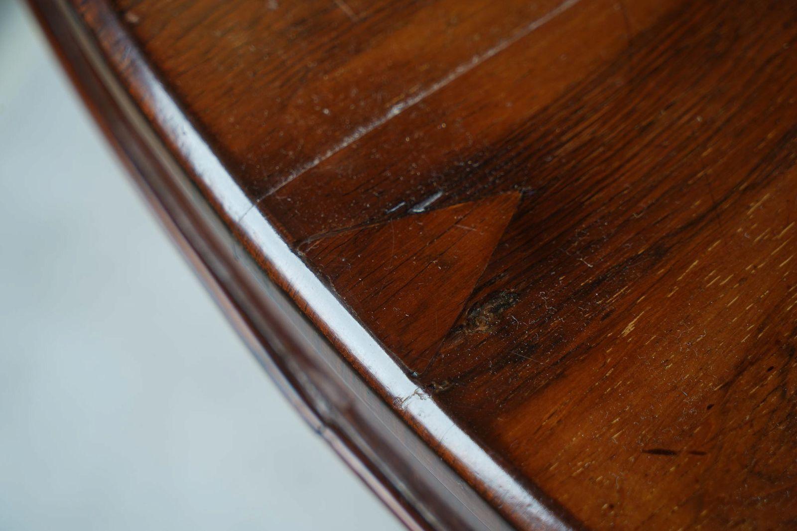 Hand-Crafted Antique Late Classical American Rosewood Center Table Early 19th C (AF1-108) For Sale