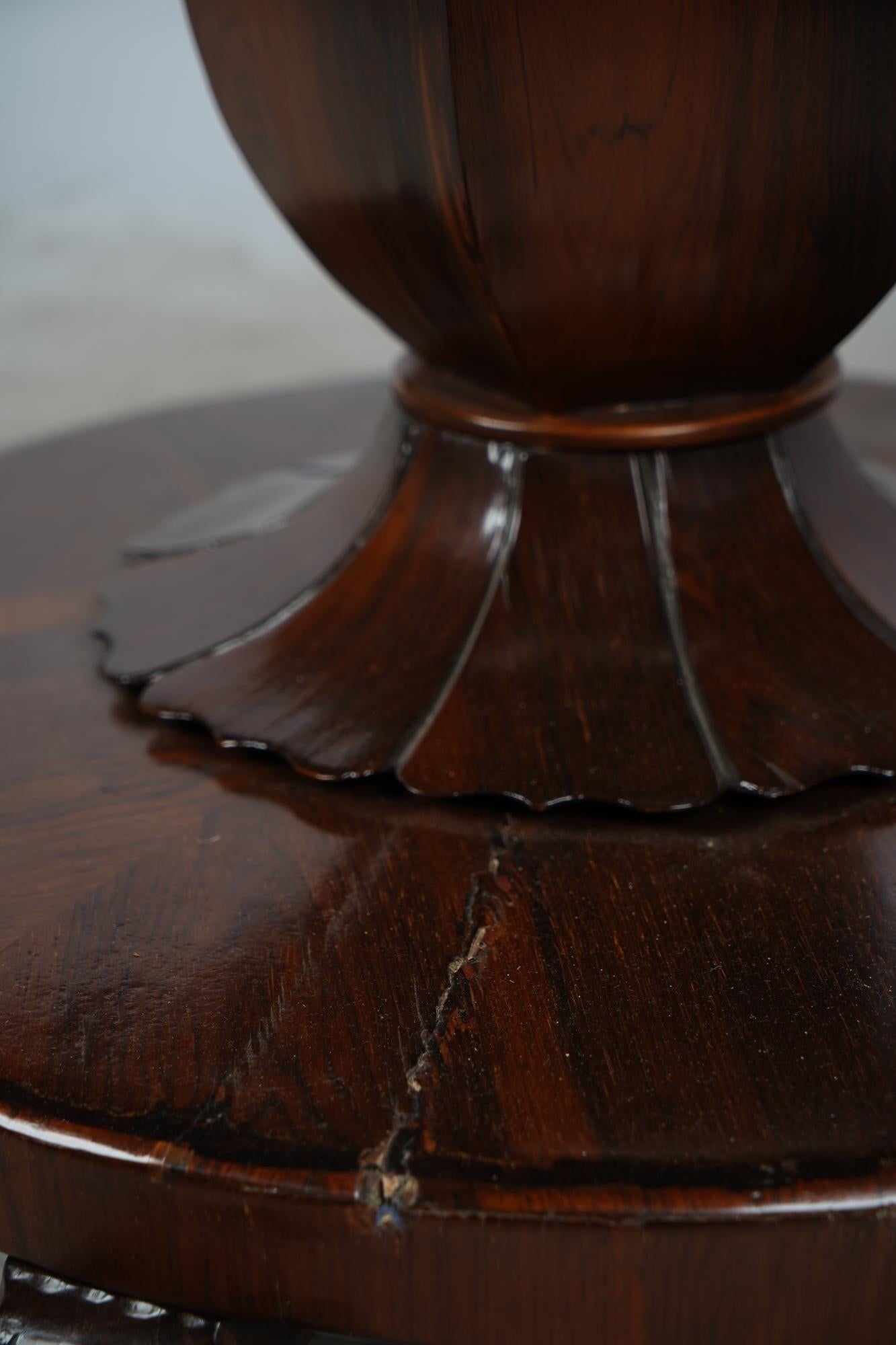 Hardwood Antique Late Classical American Rosewood Center Table Early 19th C (AF1-108) For Sale
