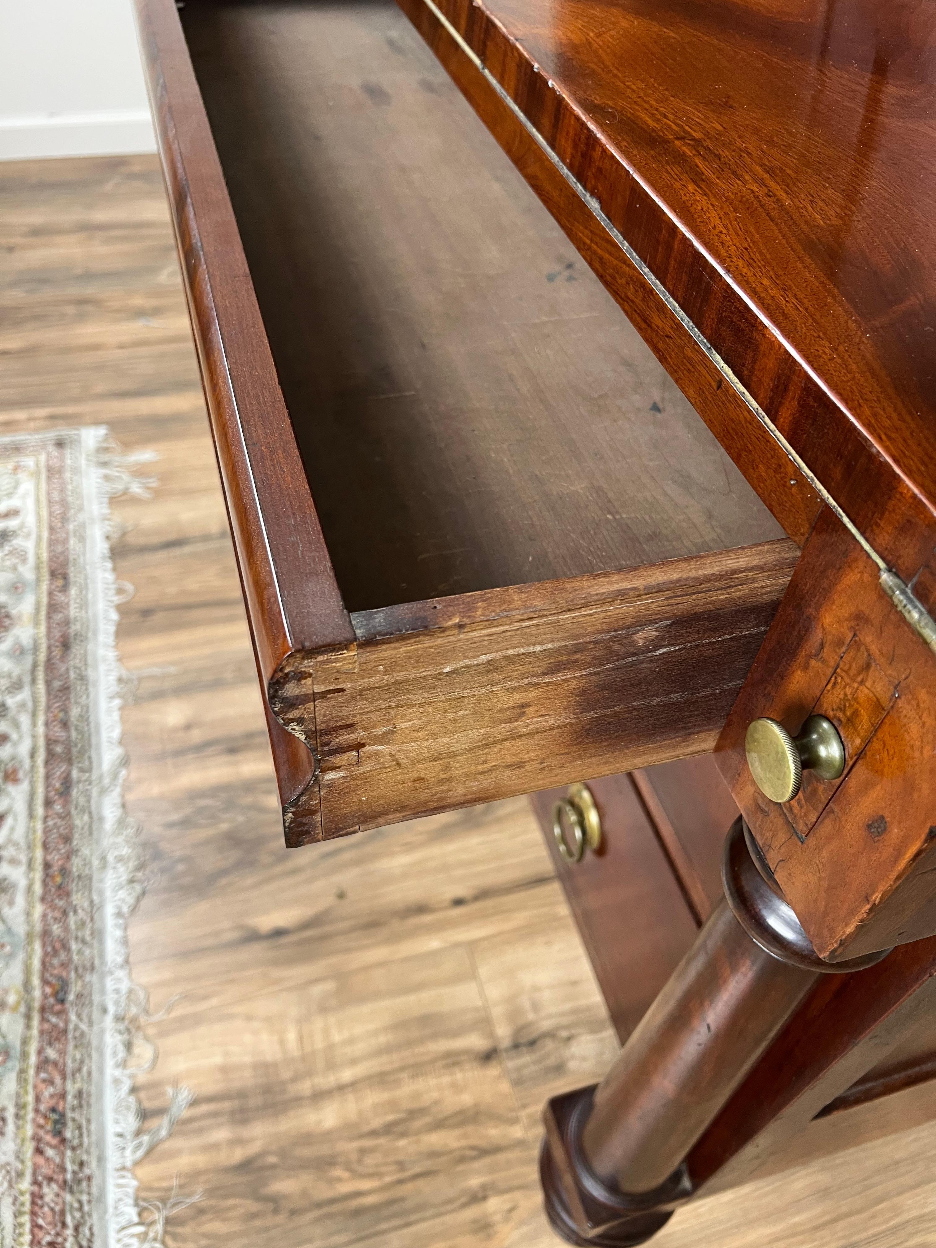 Americano Antica Libreria Plantation in mogano di epoca tardo-federale C.C. Fine anni '30 del XIX secolo in vendita