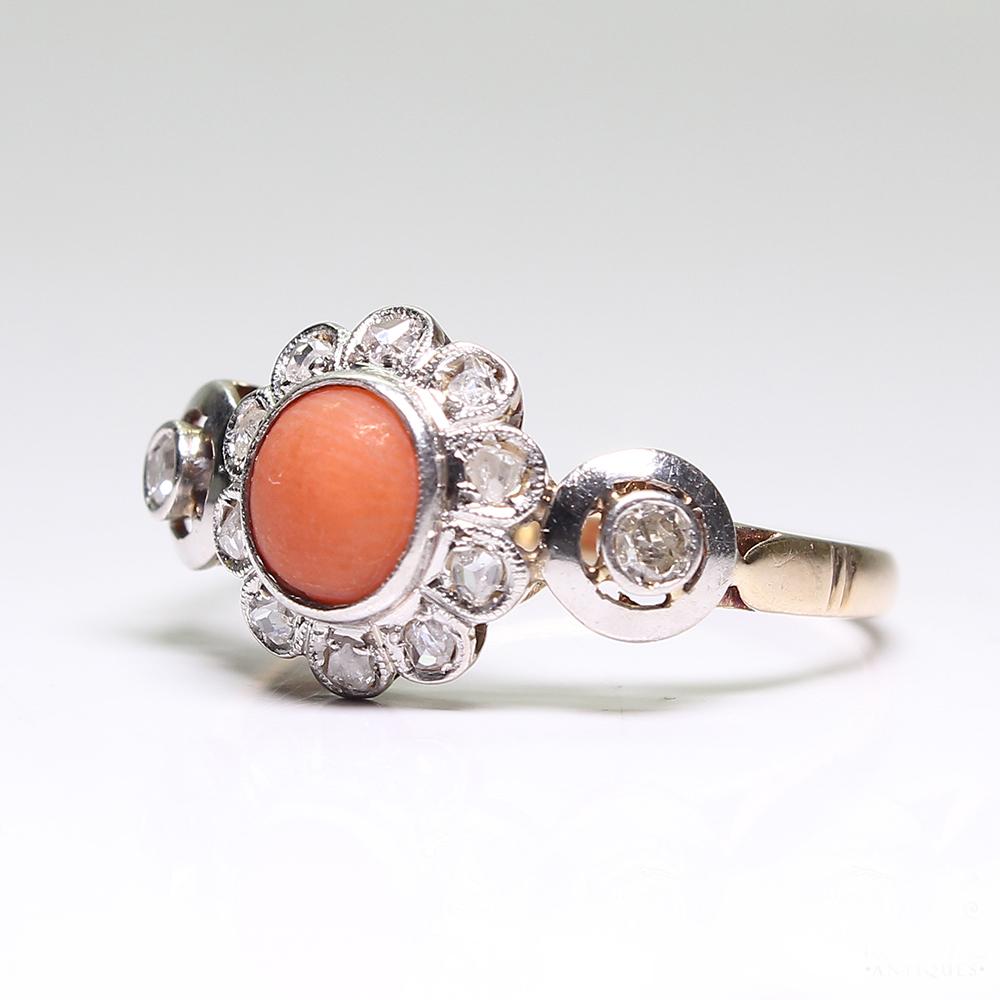Women's or Men's Antique Late Victorian 18 Karat Gold Coral and Diamond Ring