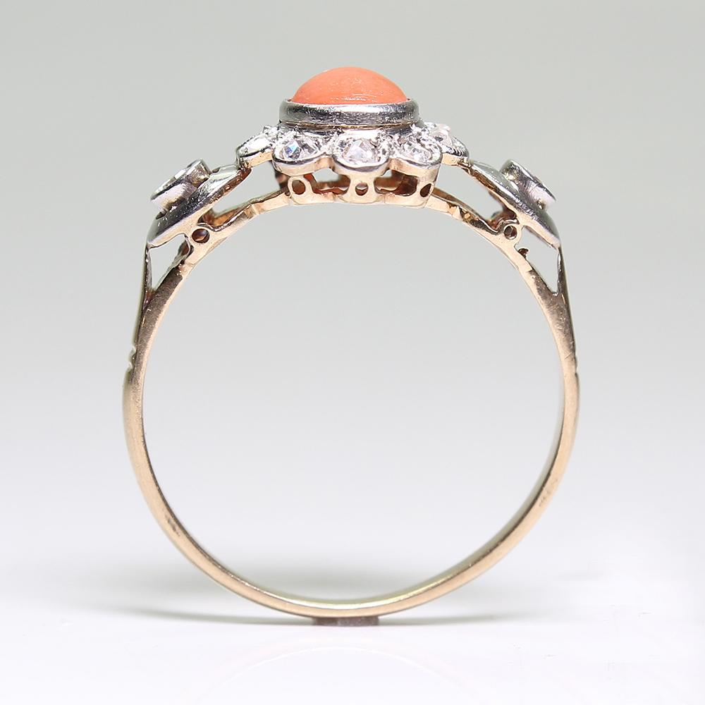 Antique Late Victorian 18 Karat Gold Coral and Diamond Ring 1