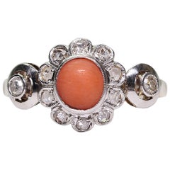 Antique Late Victorian 18 Karat Gold Coral and Diamond Ring