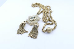 Antique 'Late Victorian' 18ct Emerald Studded Shield Pendant on Rope Neck Chain