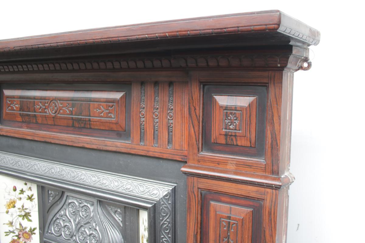 Antique Late Victorian Cast Iron Fireplace Surround 'Wood Scumbling' In Good Condition For Sale In Manchester, GB