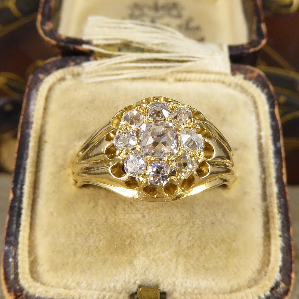 Antique Late Victorian Diamond Cluster Ring in 18 Carat Gold, 0.75 Carat Total 5