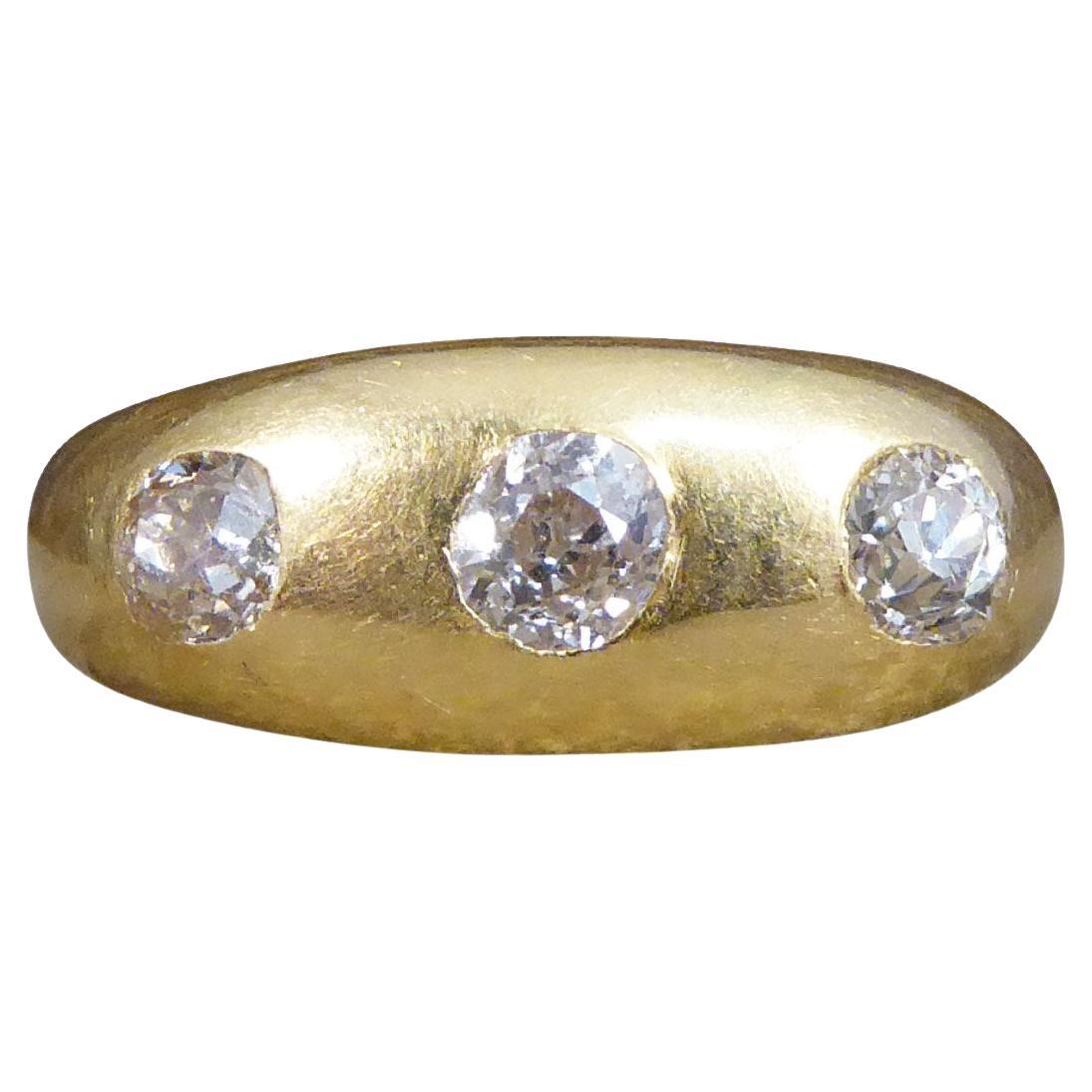 Antique Late Victorian Diamond Three Stone Gypsy Set Ring in 18ct Yellow Gold