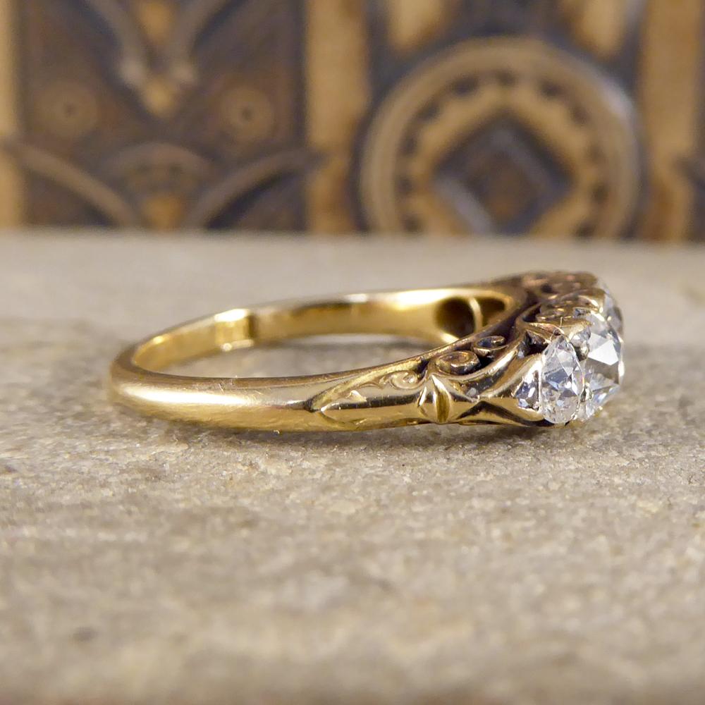 Old European Cut Antique Late Victorian Five-Stone Diamond Ring in 18 Carat Yellow Gold