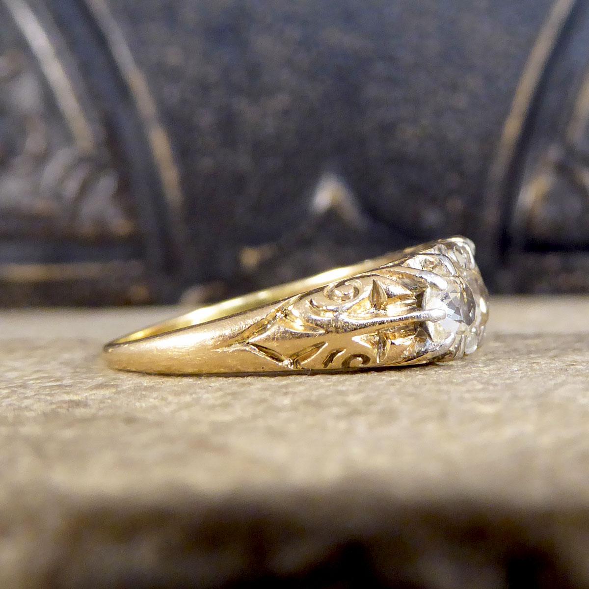 Old European Cut Antique Late Victorian Five Stone Old Cut Diamond Ring in 18ct Yellow Gold