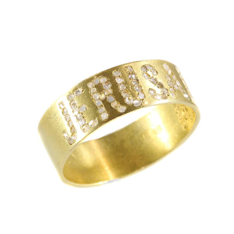 Antique Late Victorian Gold Band with the Name Jerusalem Written in Diamonds For Sale 4