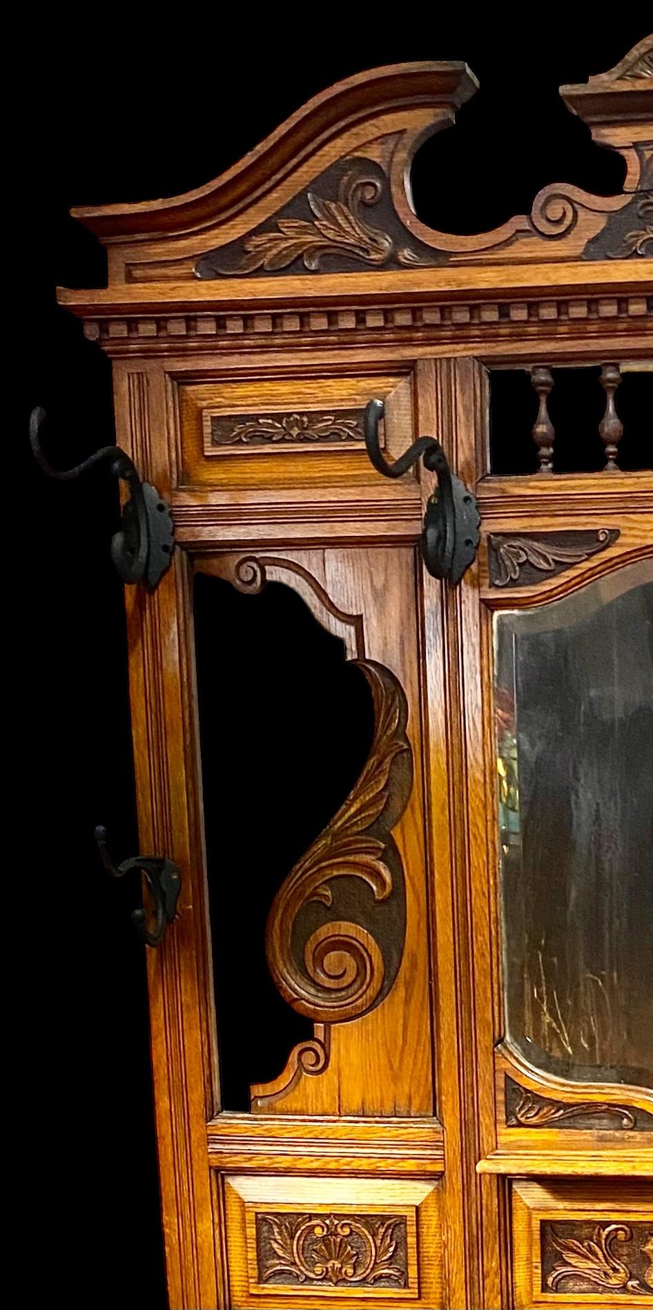 Antique Late Victorian Hand Carved Oak Hall Stand 10