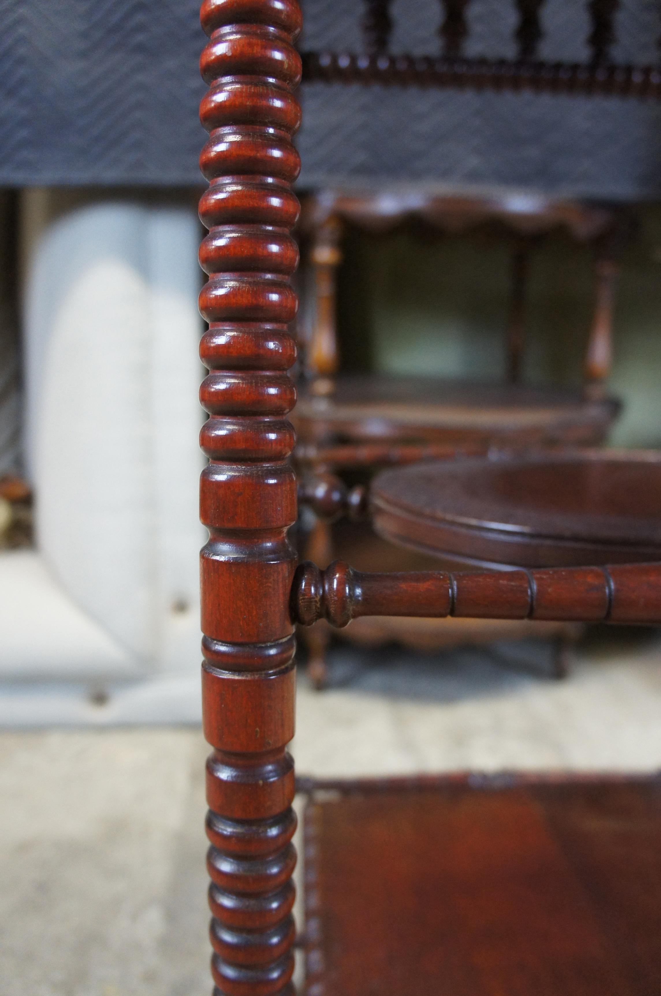 Antique Late Victorian Mahogany Tiered Pedestal Parlor Table Plant Stand 4