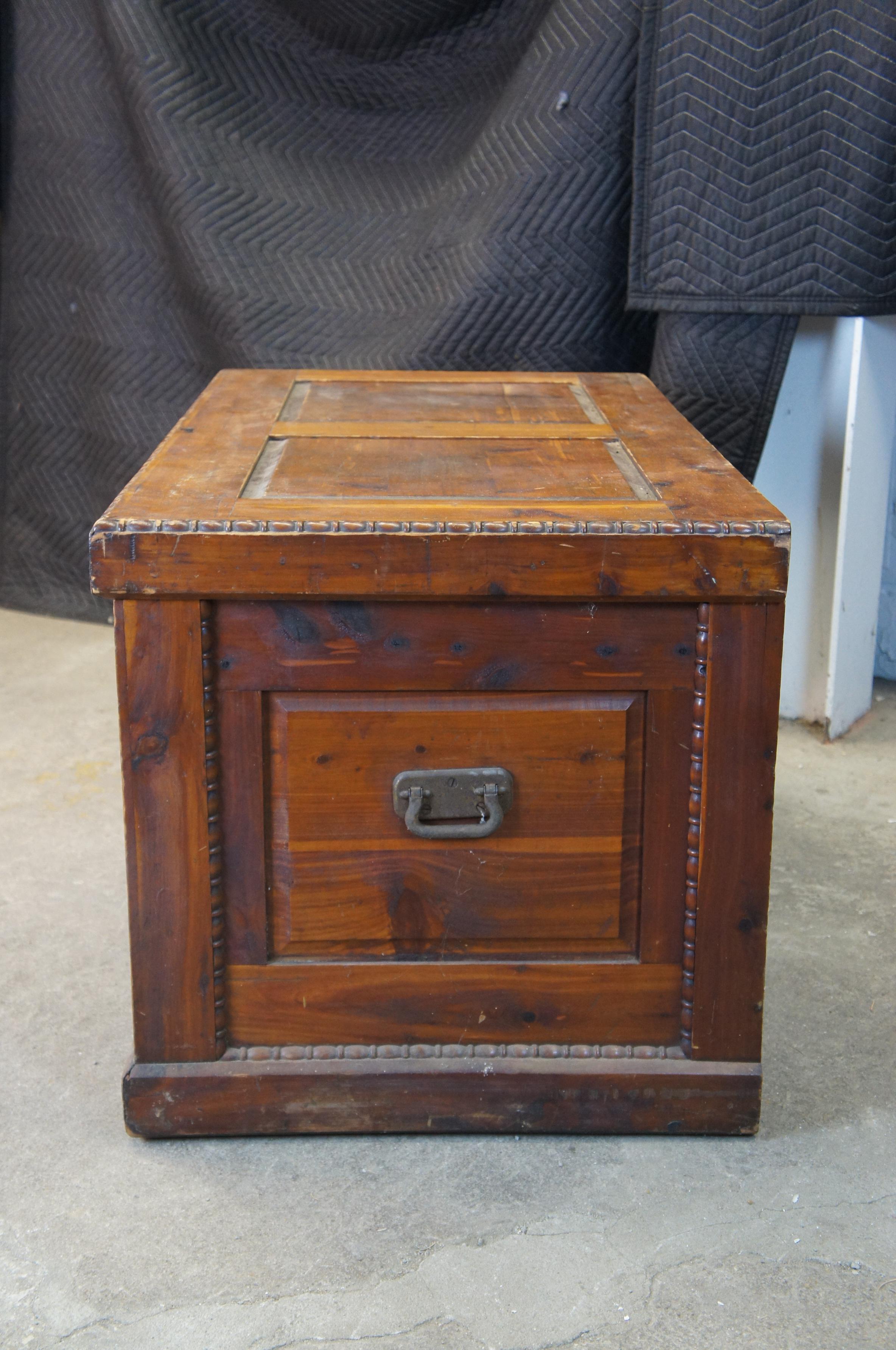 Antique Late Victorian Ornate Cedar Paneled Trunk Blanket Storage Hope Chest 3