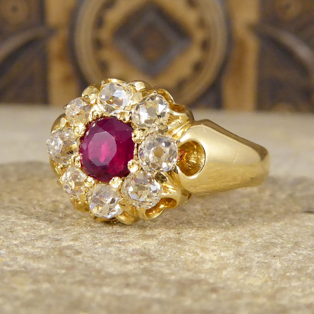 Late Victorian Ring with 0.70 Carat Ruby and Diamond Cluster in 18 Carat Gold Damen