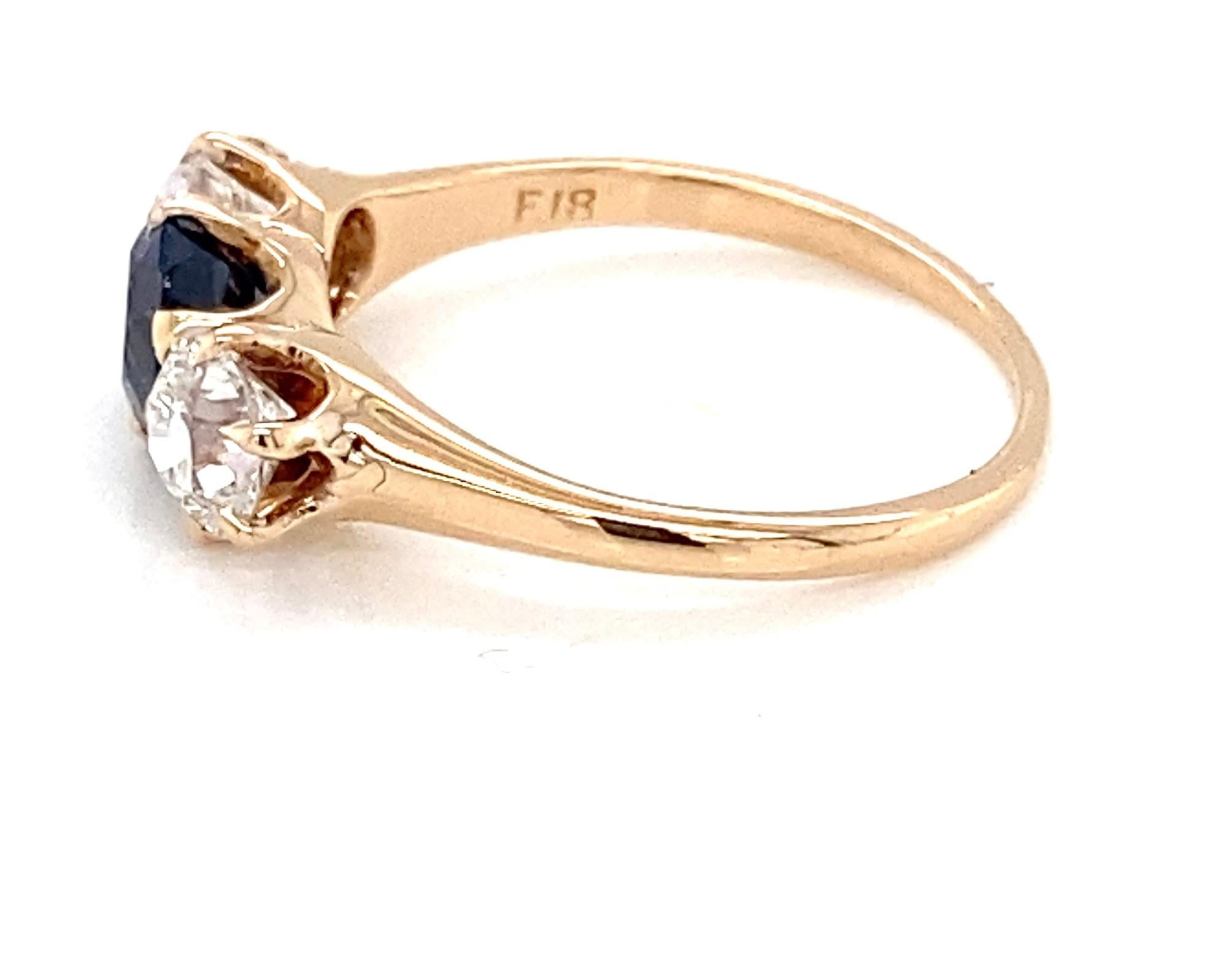 Antiker spätviktorianischer Saphir und Diamant 14 Karat Gelbgold Statement-Ring (Spätviktorianisch) im Angebot
