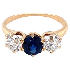 Antique Late Victorian Sapphire and Diamond 14 Karat Yellow Gold Statement Ring