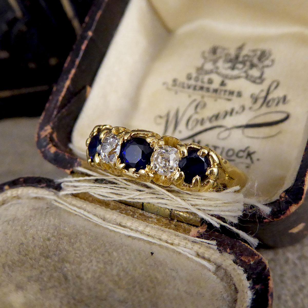 Antique Late Victorian Sapphire and Diamond Five Stone Ring in 18ct Yellow Gold For Sale 5