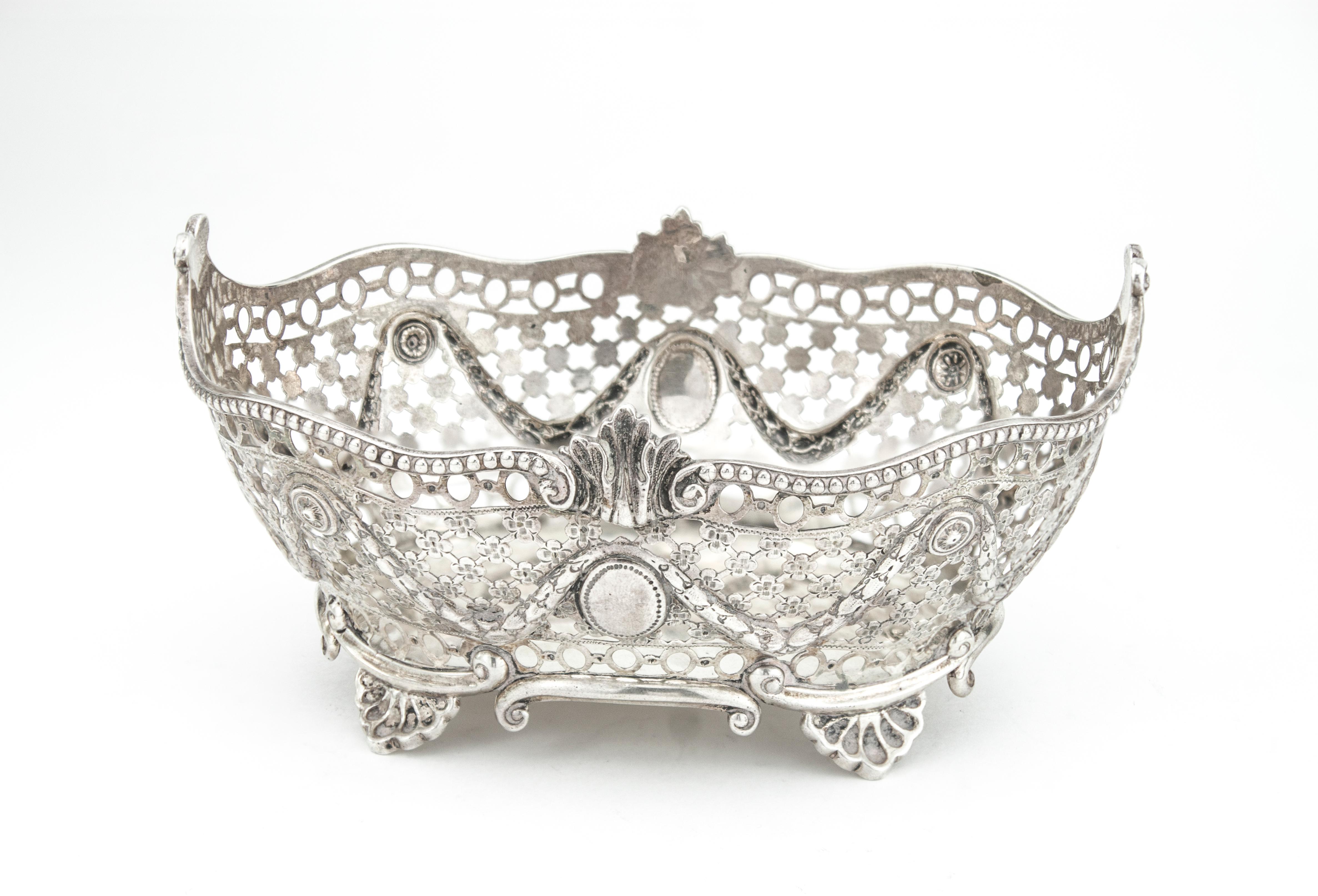 British Antique Late Victorian Sterling Silver Small Basket/Dish