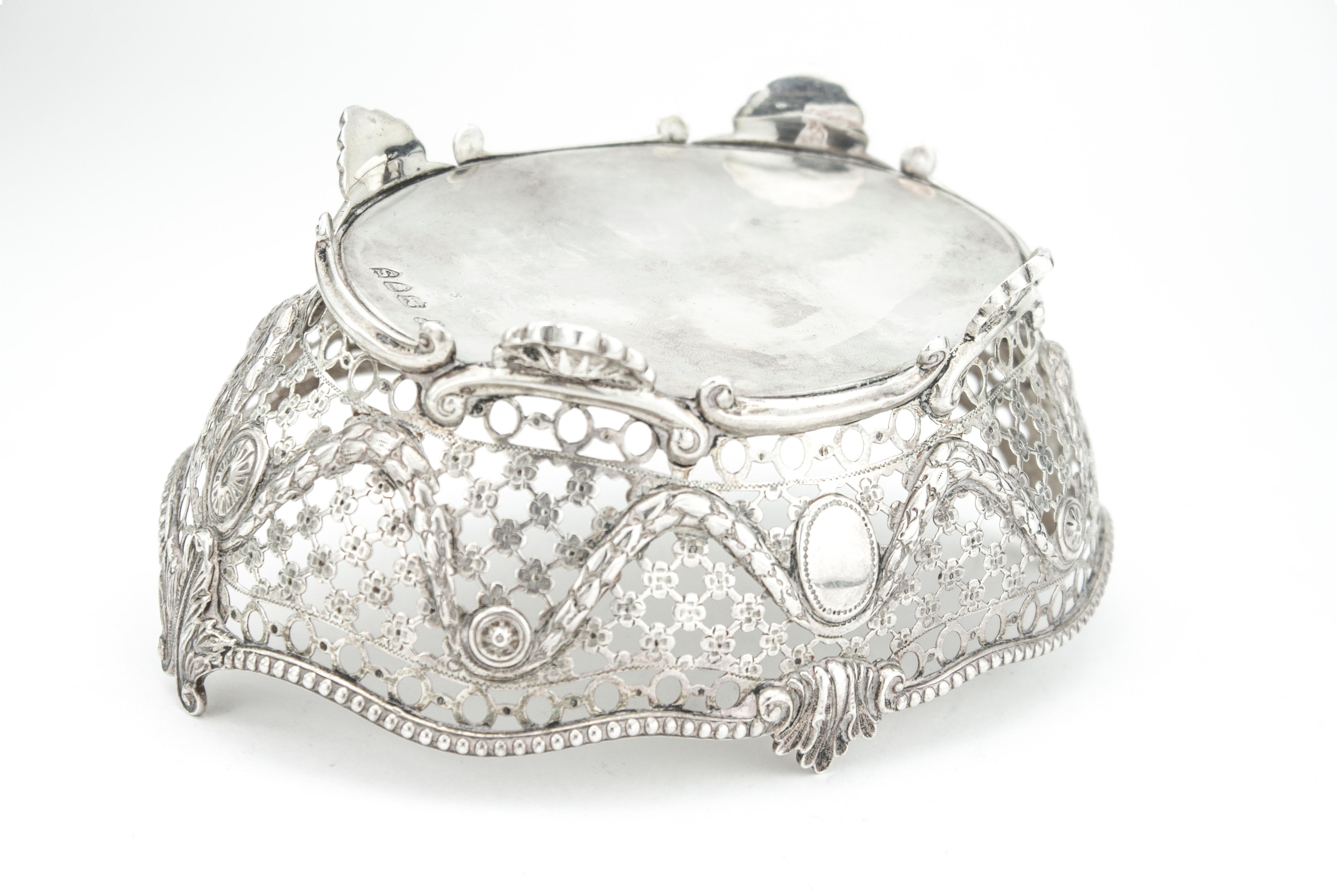 Late 19th Century Antique Late Victorian Sterling Silver Small Basket/Dish