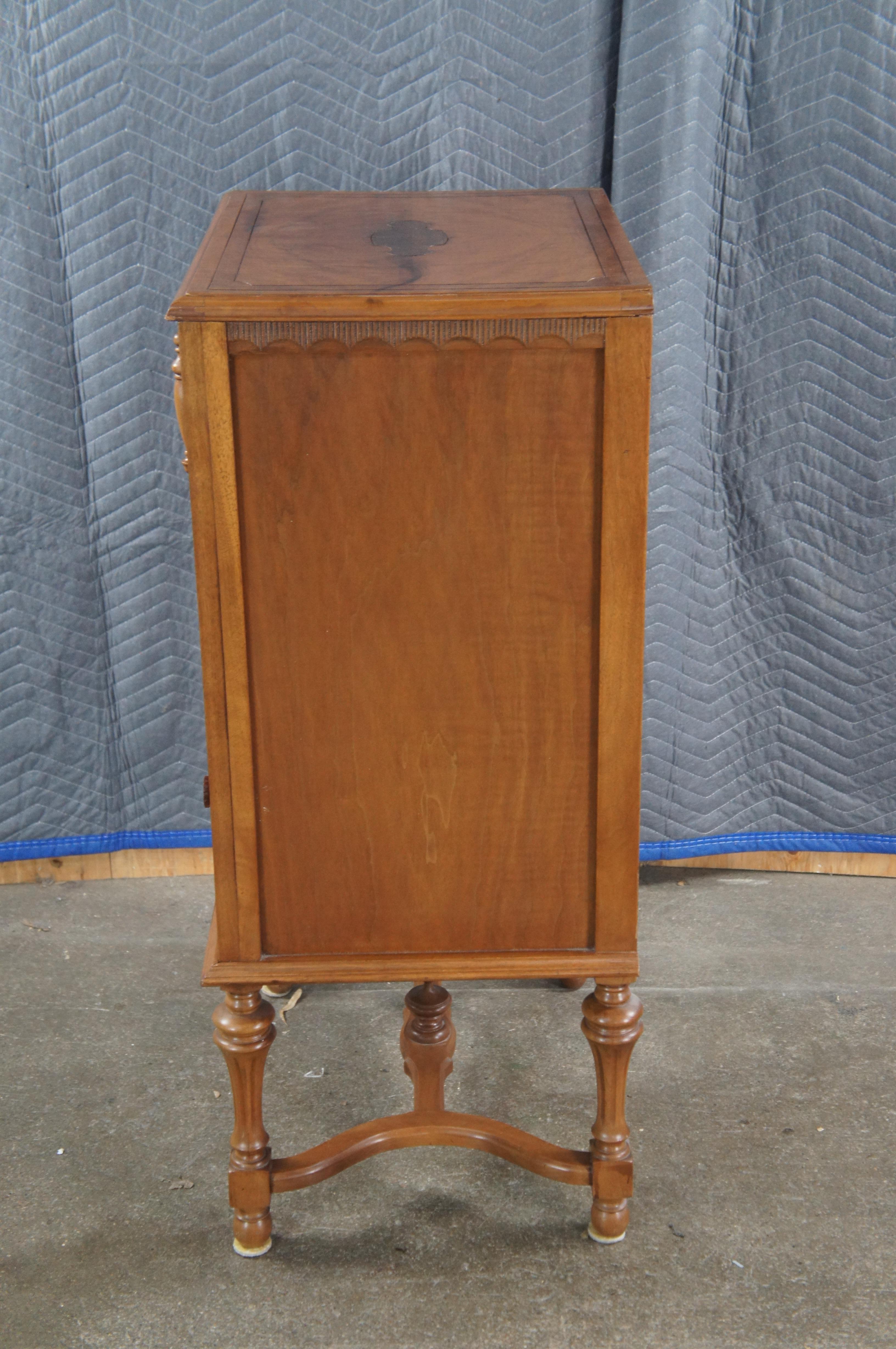 Ancienne console de musique en ronce de noyer de la fin de l'époque victorienne, meuble pour phonographe, support de disque en vente 4