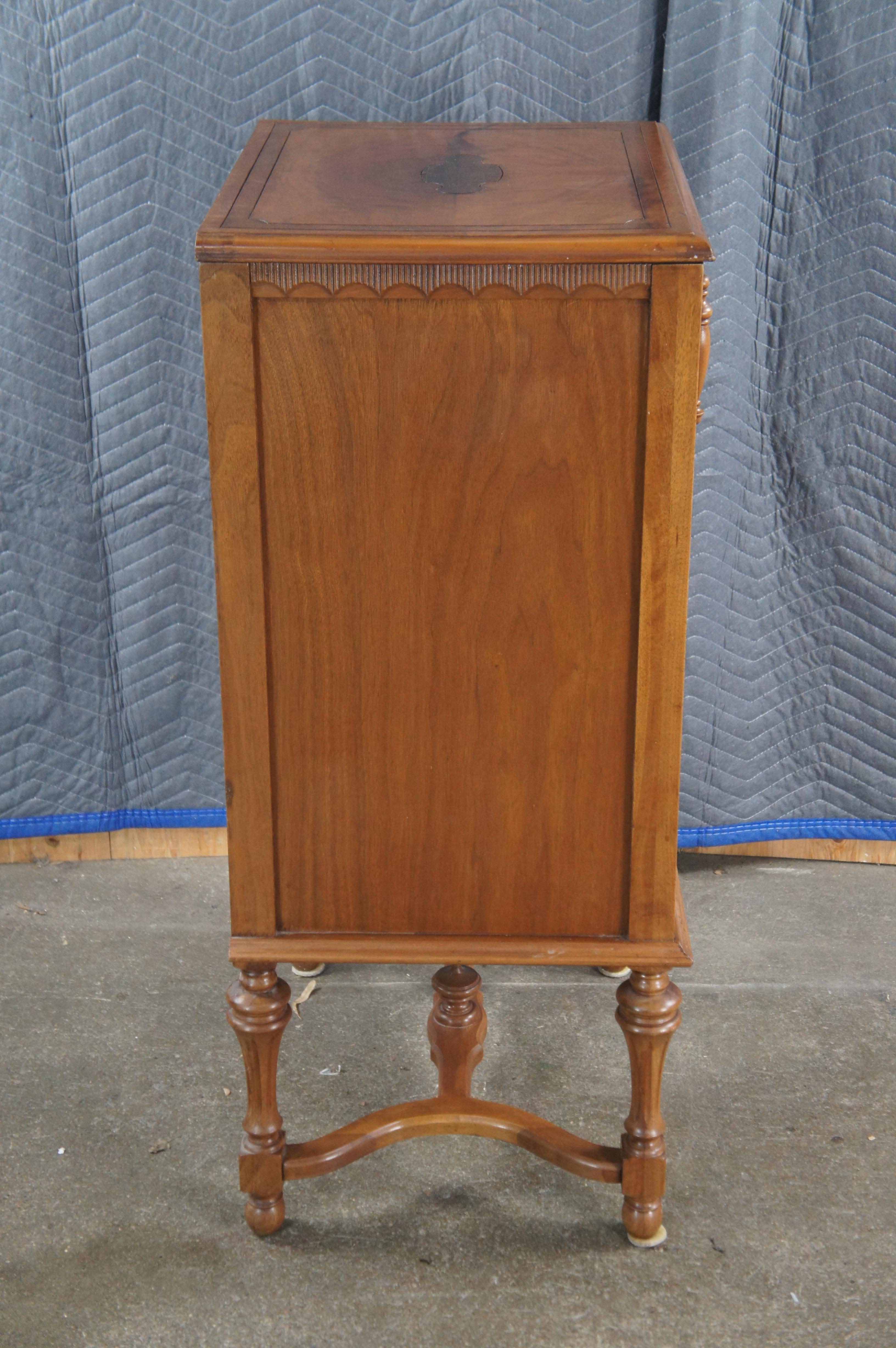 Ancienne console de musique en ronce de noyer de la fin de l'époque victorienne, meuble pour phonographe, support de disque en vente 7