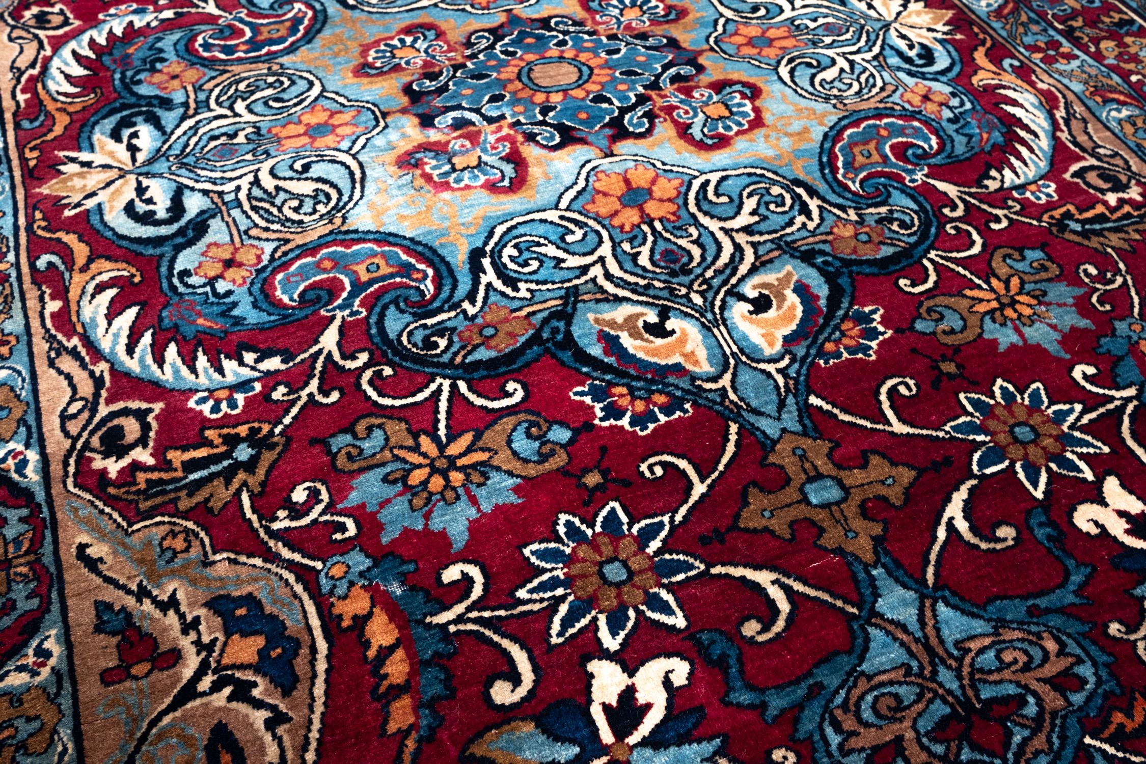 Oushak Antique Lavar Kerman Old Medallion Rug Hand Knotted Kirman Persian Carpet For Sale