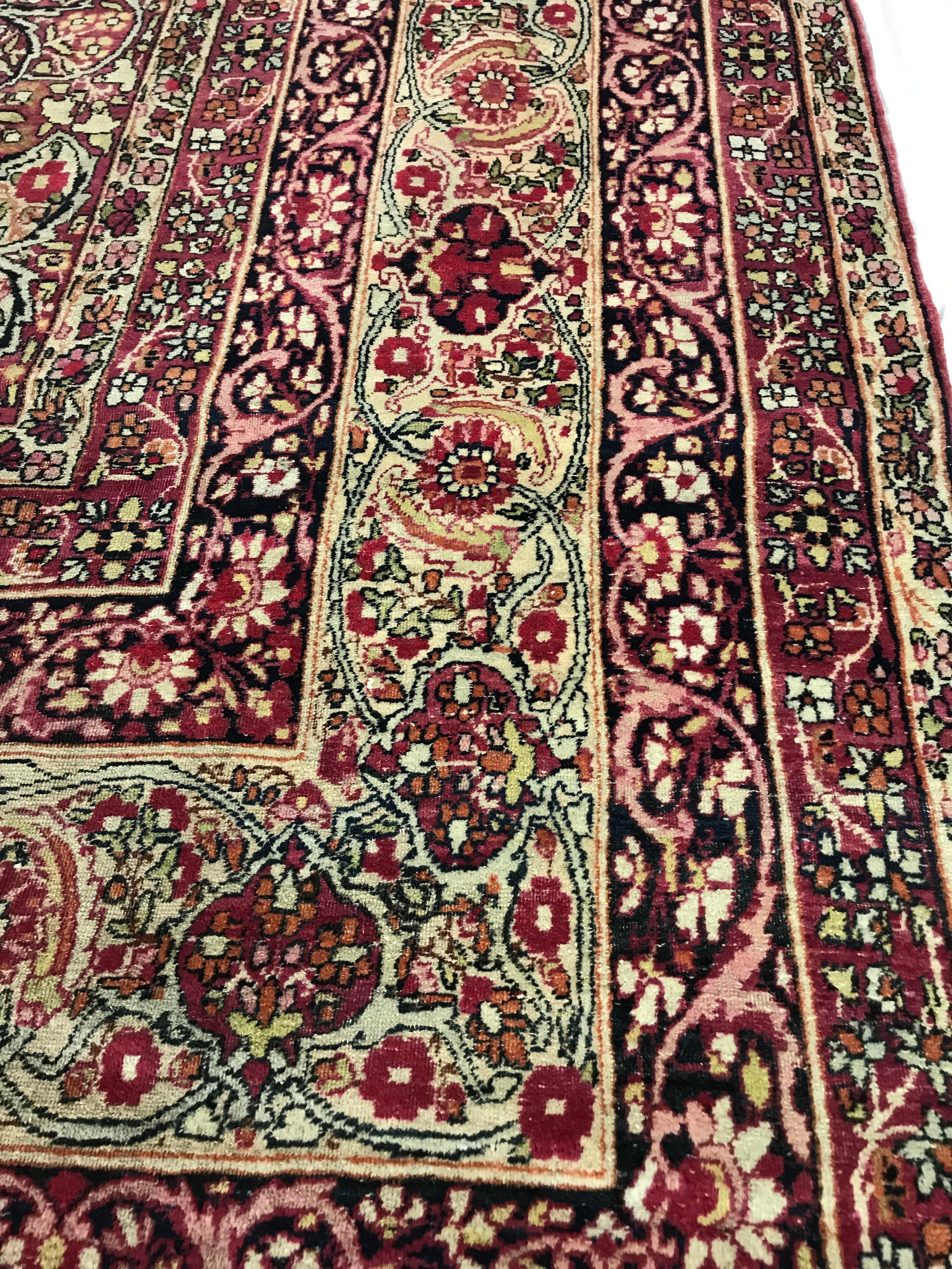 Antique Lavar Kerman Persian Rug In Excellent Condition For Sale In Los Angeles, CA