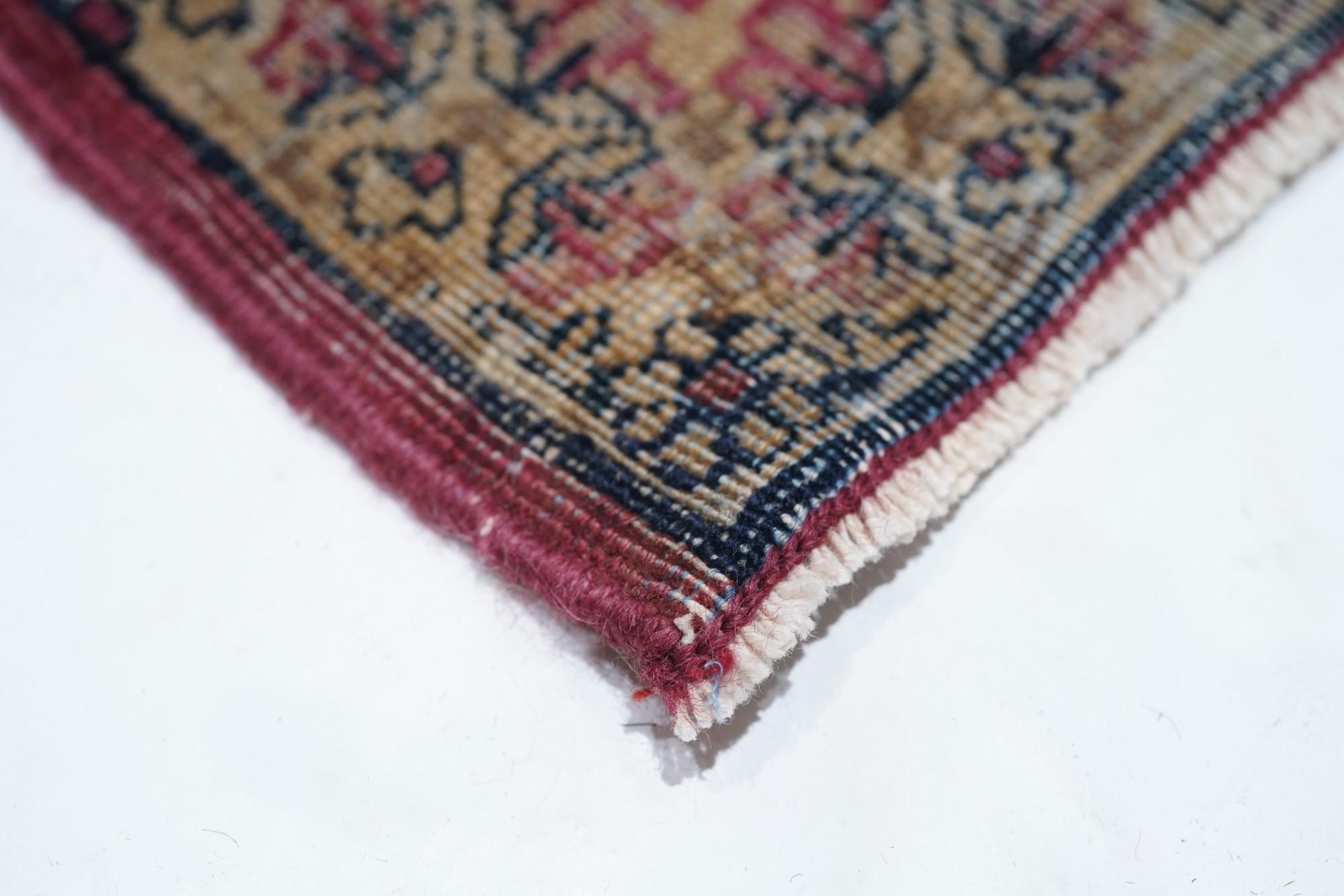 Antique Lavar Kerman Rug In Distressed Condition For Sale In New York, NY