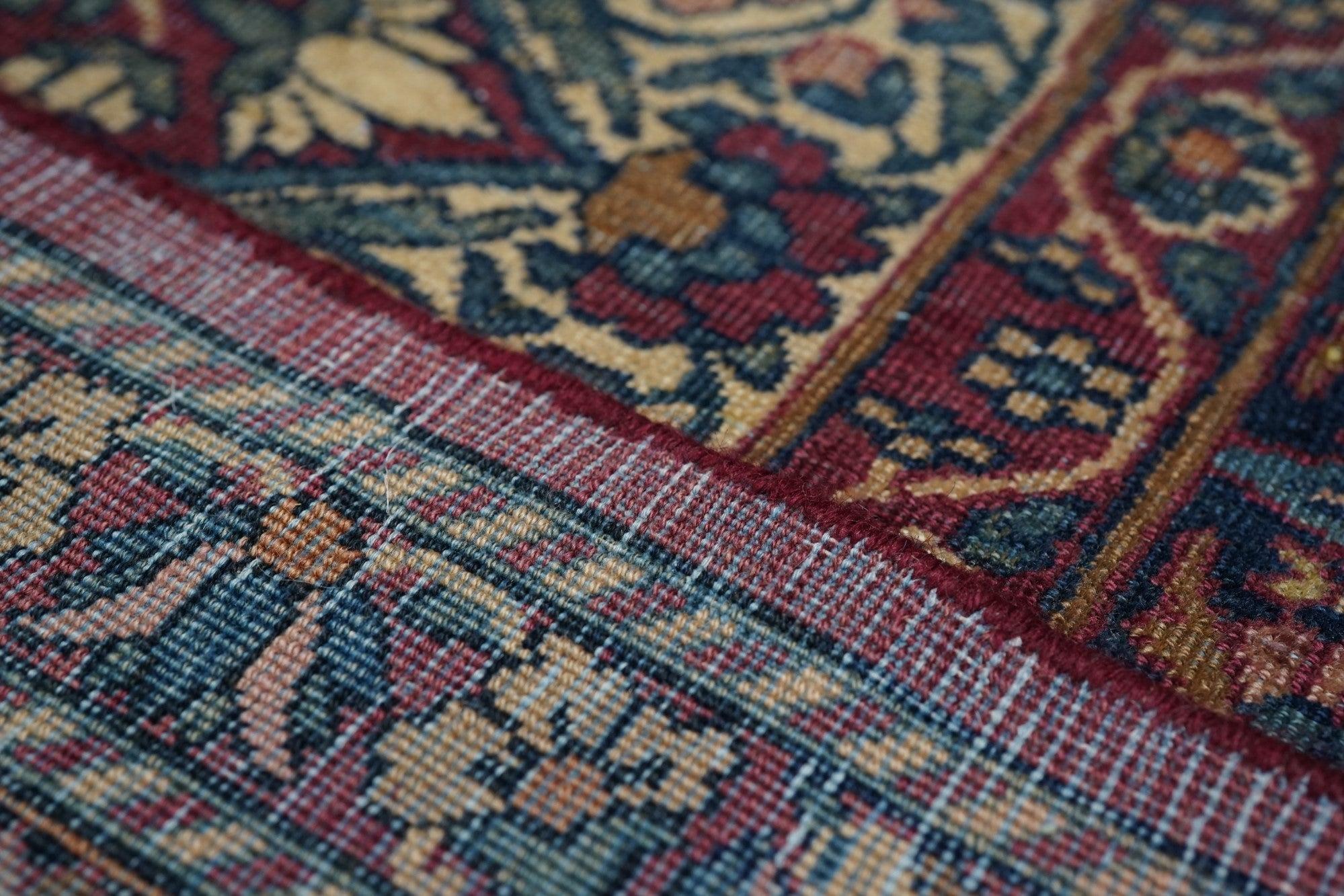 Antique Lavar Kerman Rug 5'7'' x 7'4'' For Sale 4