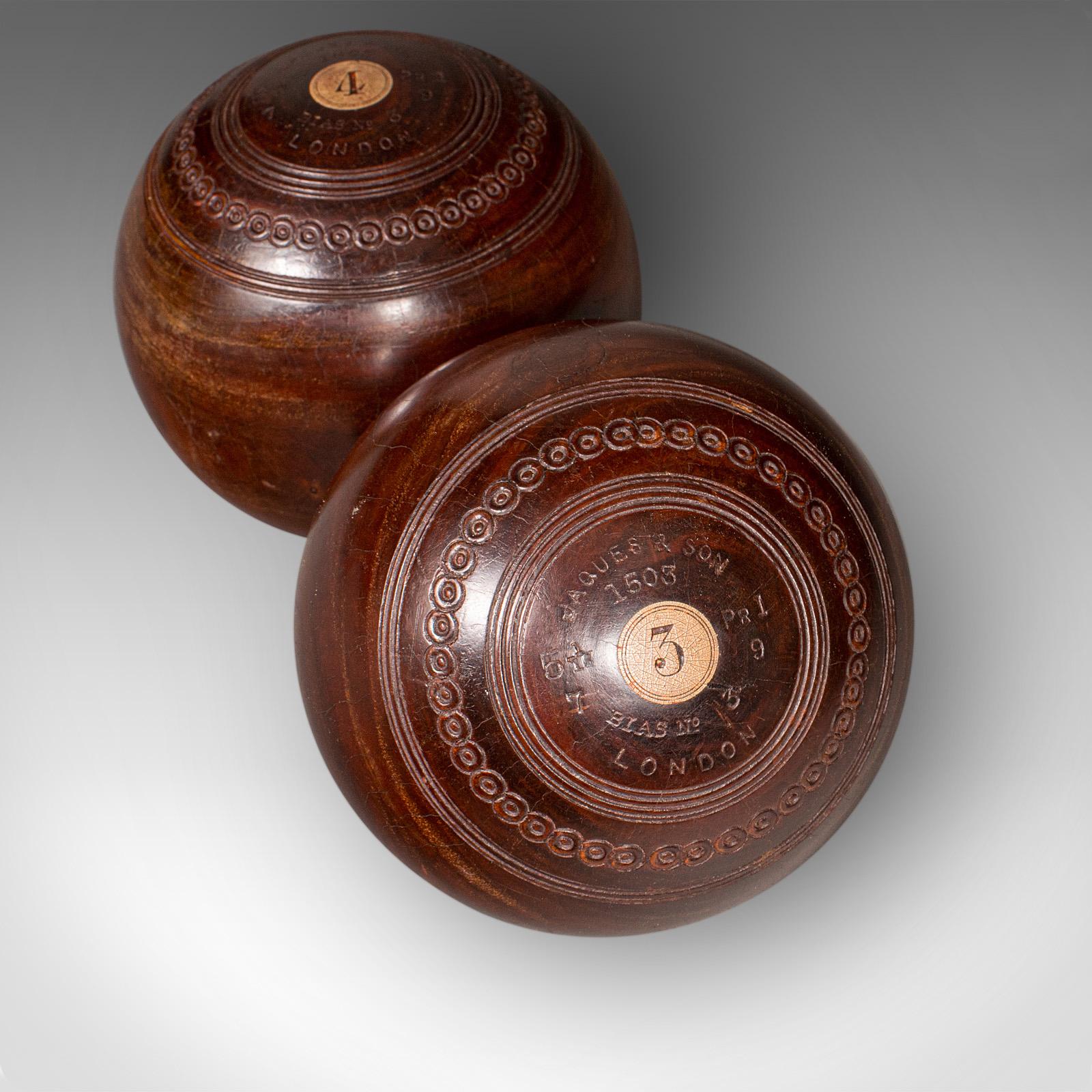 Jeu de boules de gazon ancien, anglais, Woods, valets en céramique, jeu de jardin, édouardien en vente 1
