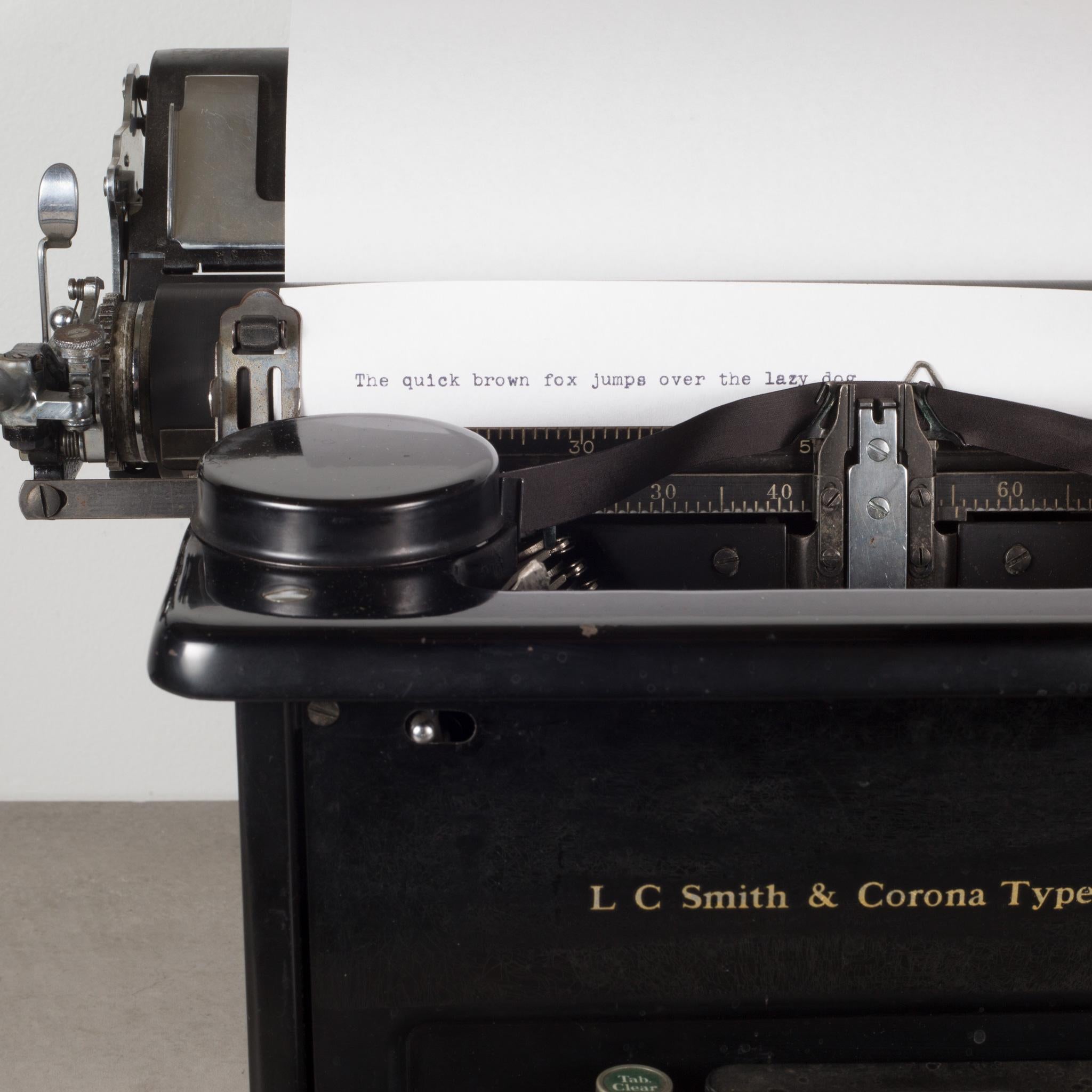 Antique LC Smith & Corona Super Speed Typewriter c.1937 In Good Condition In San Francisco, CA