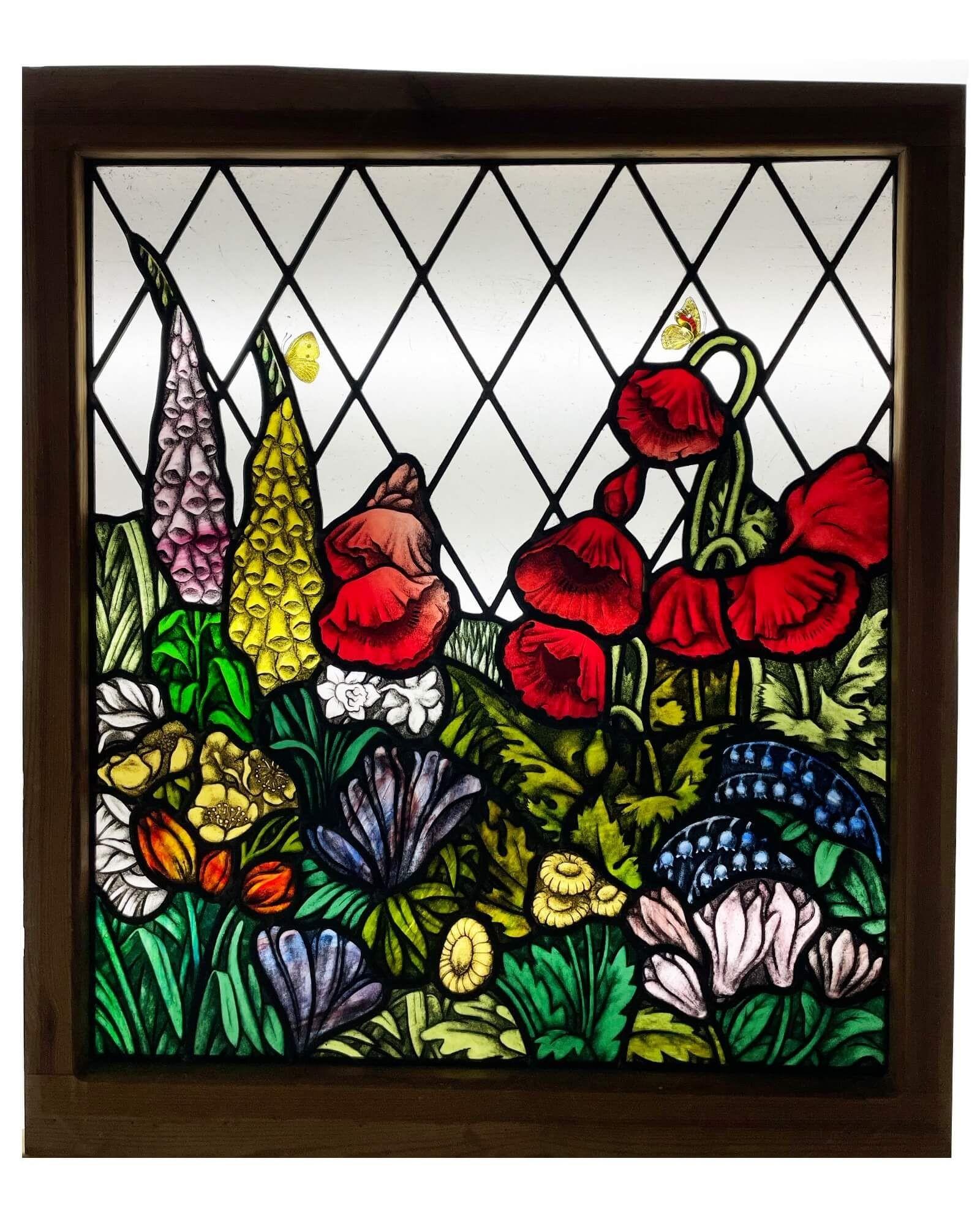 Antique Leaded Glass Window with English Flowers In Good Condition For Sale In Wormelow, Herefordshire