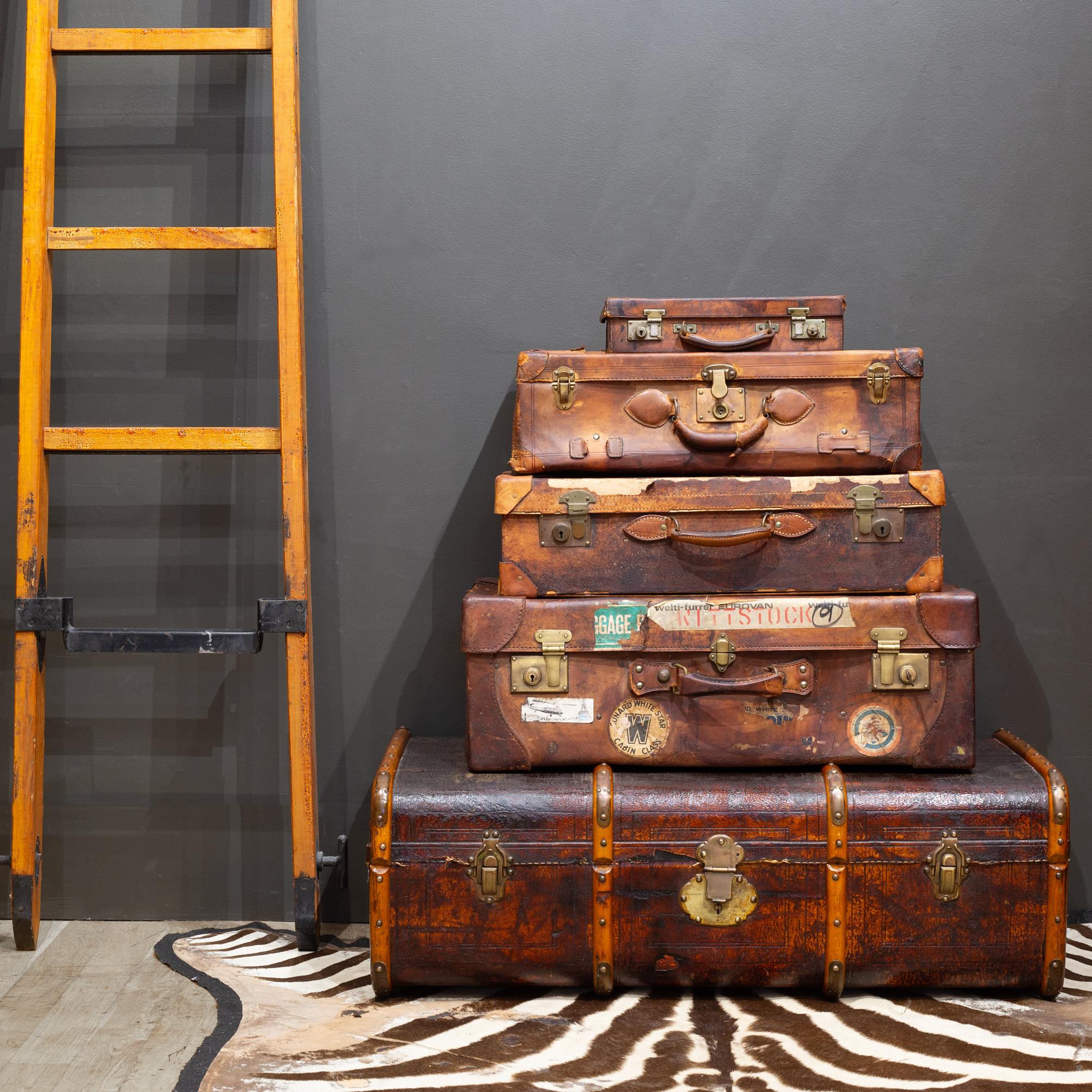 Antique Leather and Brass Steamer Trunk c.1880-1910 For Sale 5