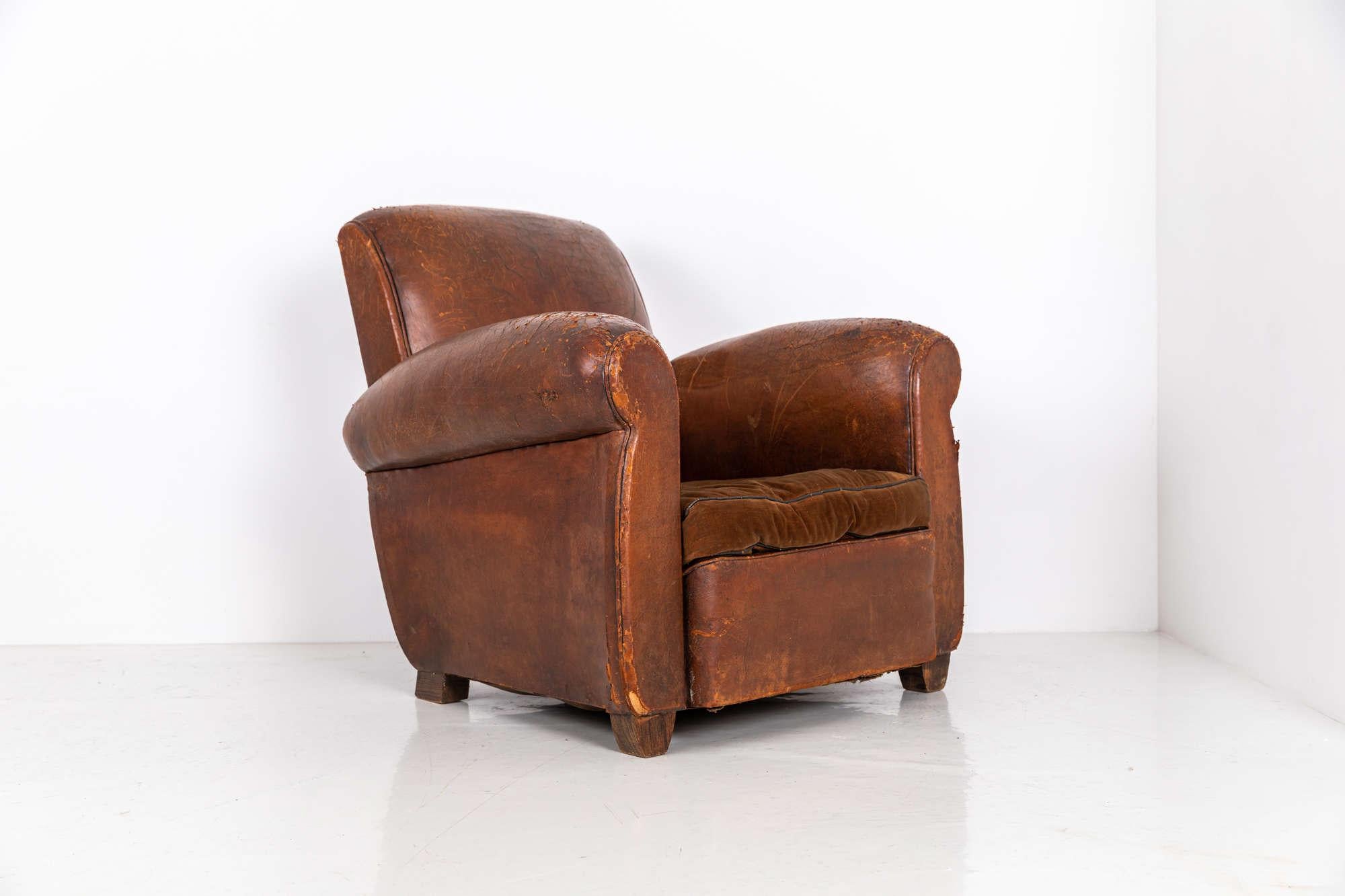 Antique Leather Art Deco Club Chair Country House Armchair, circa 1930 6