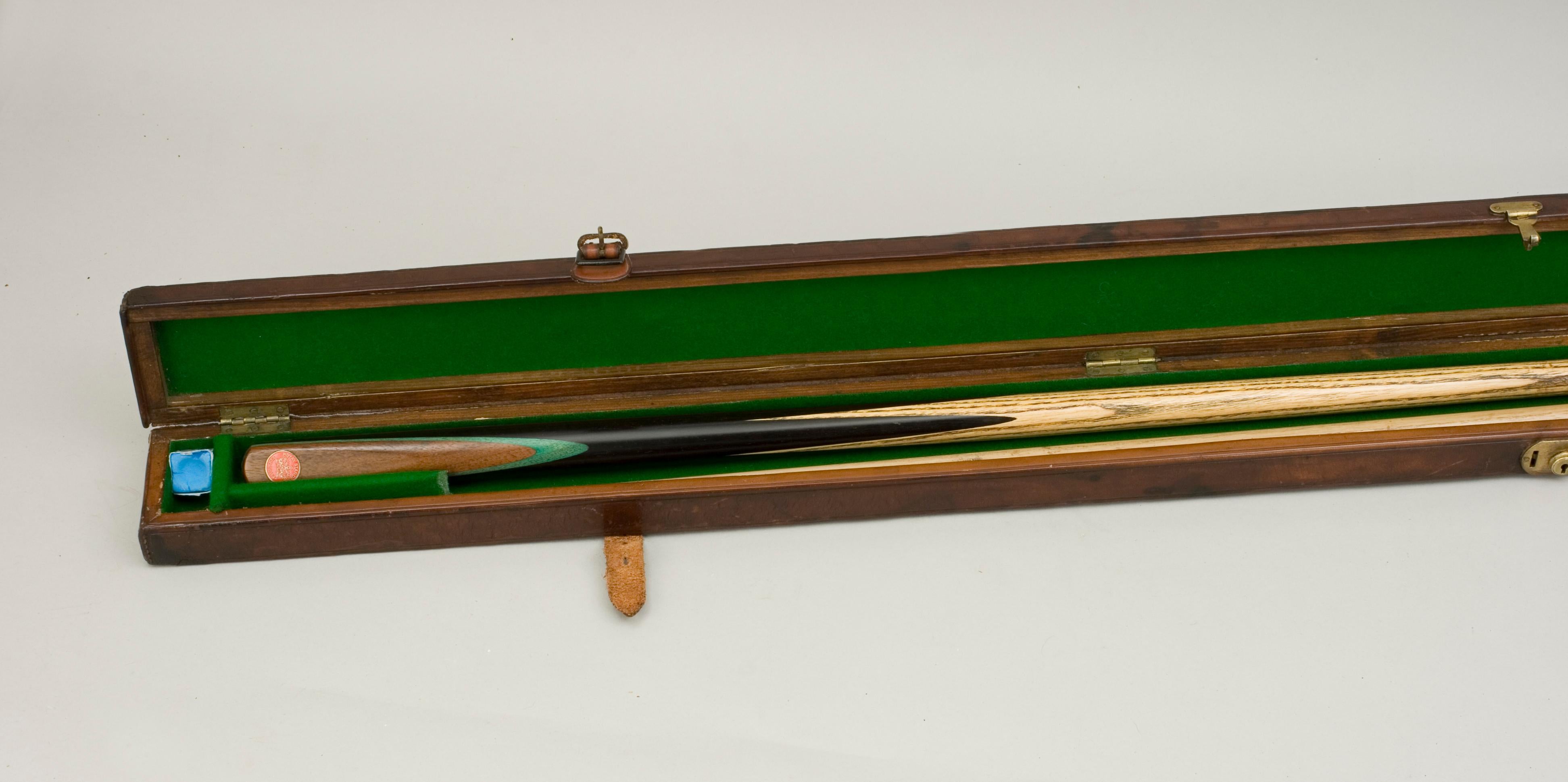 Antique Leather Billiard, Snooker Cue Case with Brass Fittings 5