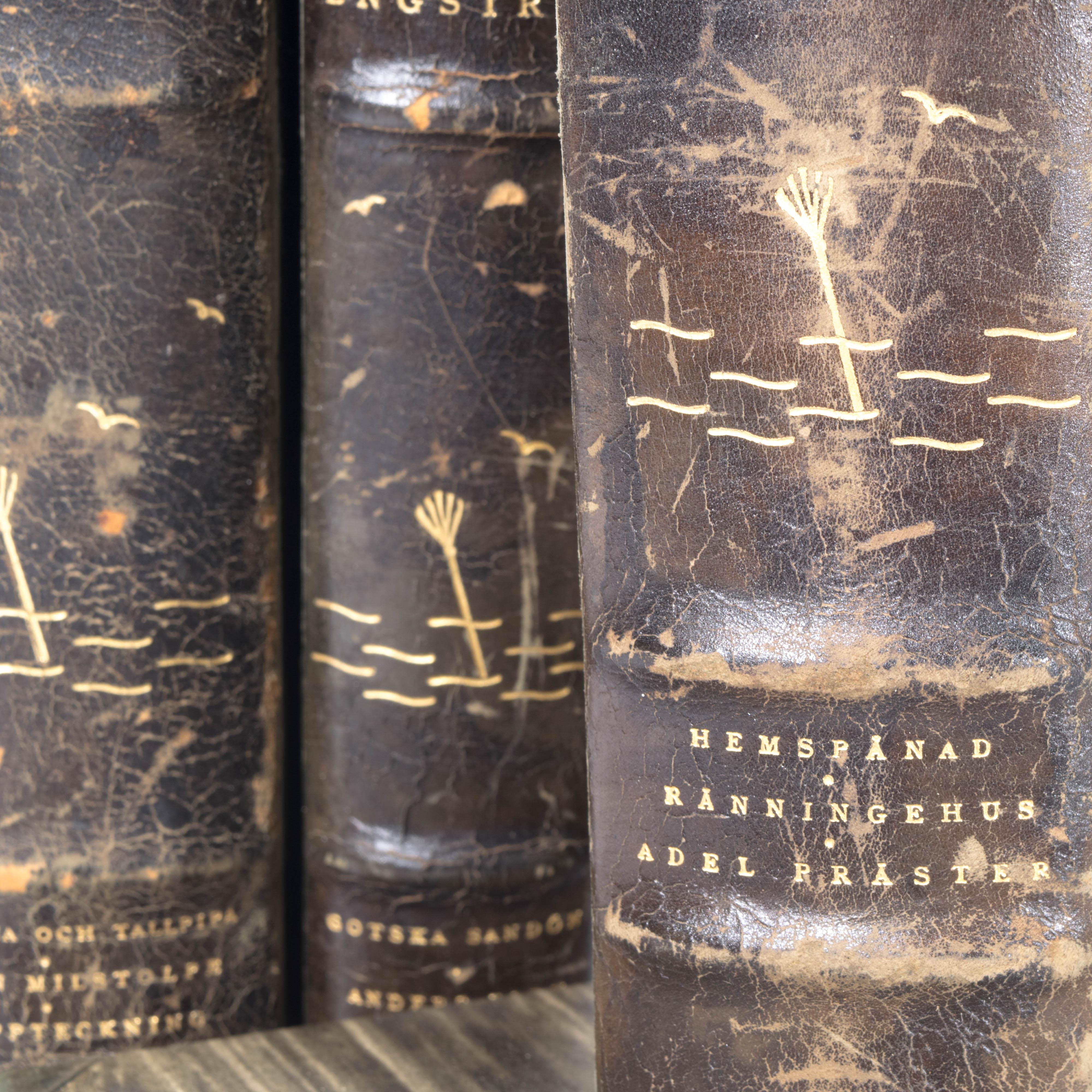 Antique Leather-bound Books from Sweden, 1920s In Excellent Condition For Sale In Singapore, SG