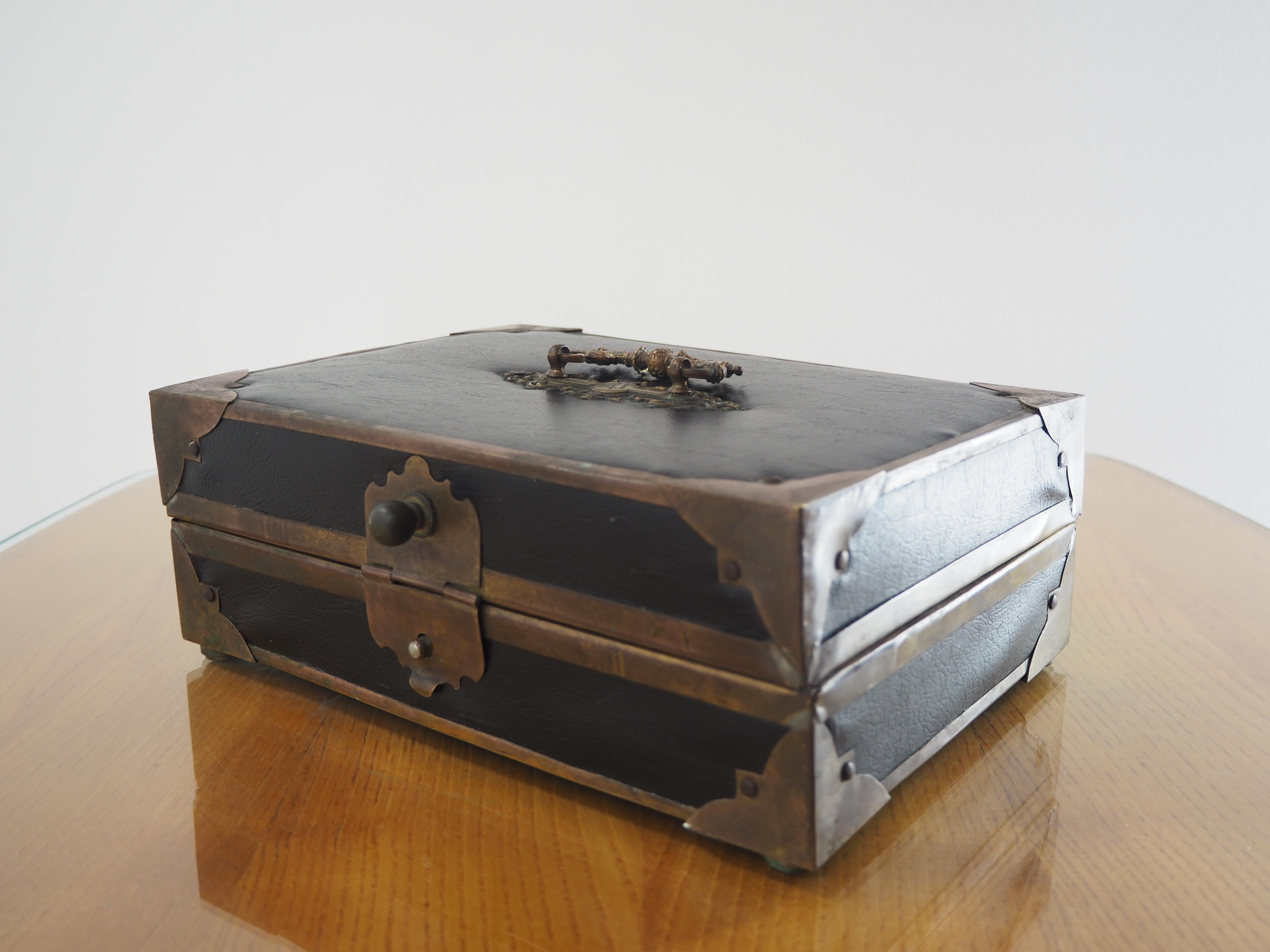 Antique Leather Cigar Box, Jewerly Box, 1900s 8