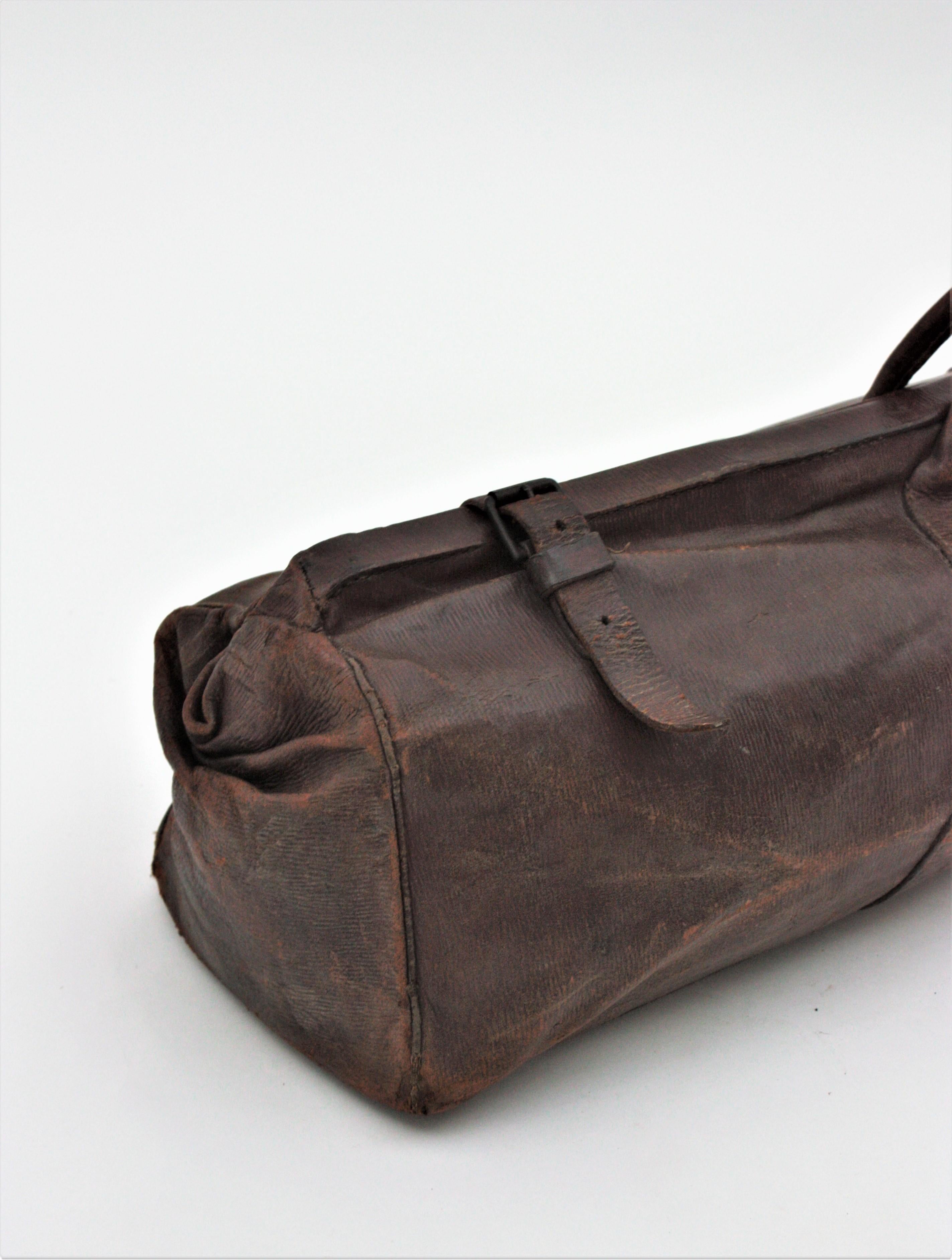 Art Deco Antique Leather Cricket Bag For Sale
