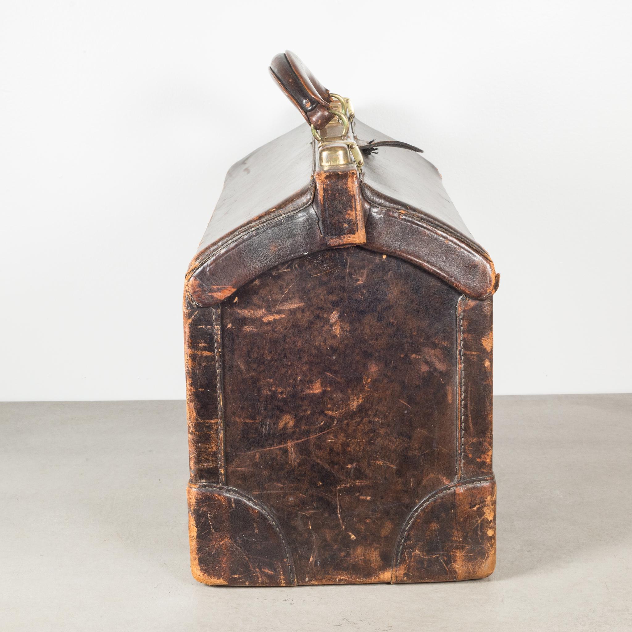 Industrial Antique Leather Doctor's Examination House Call Bag, c.1930-1940