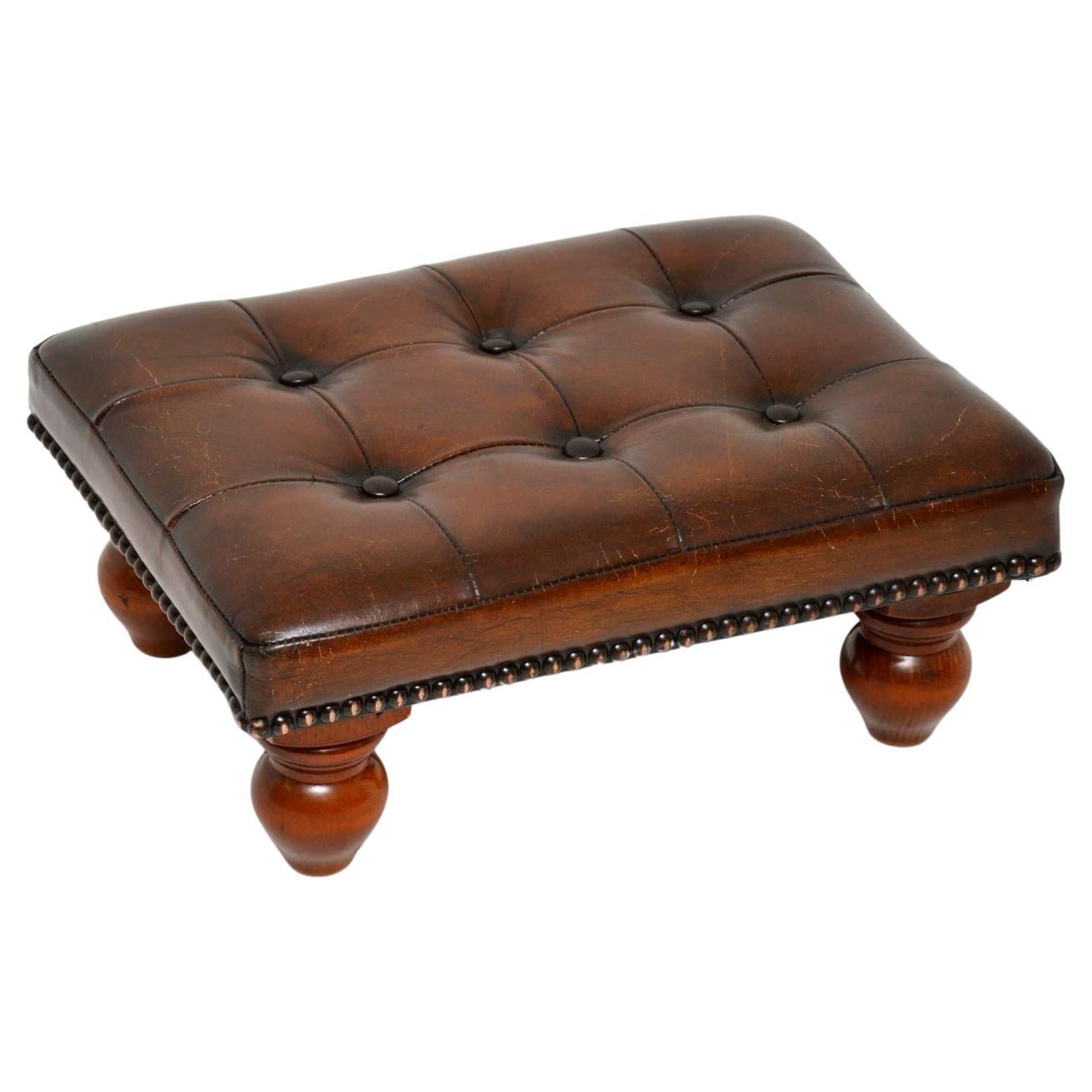 Bulldog foot stool by Abercrombie Leather at 1stDibs