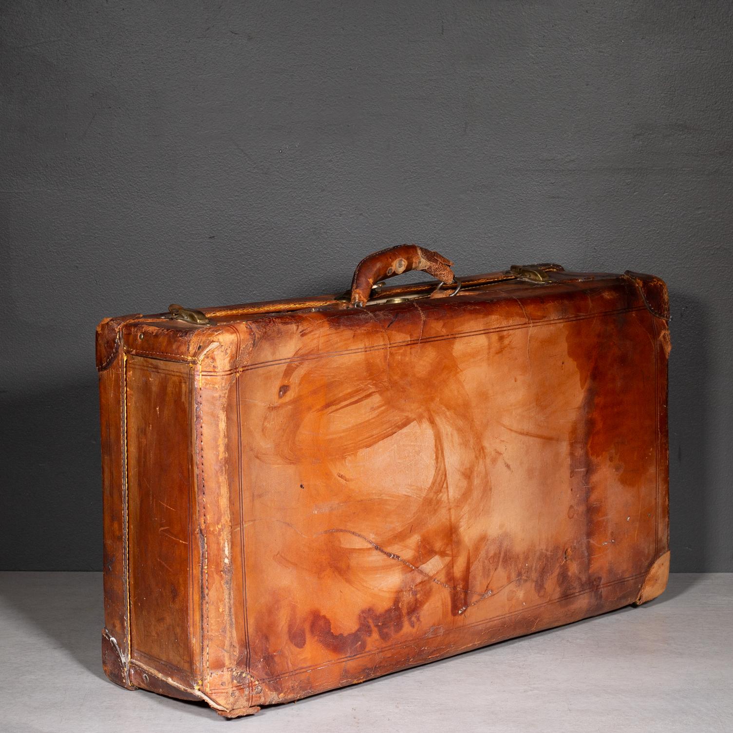 Bagages anciens en cuir avec étiquette de voyage italienne originale c.1920 en vente 2