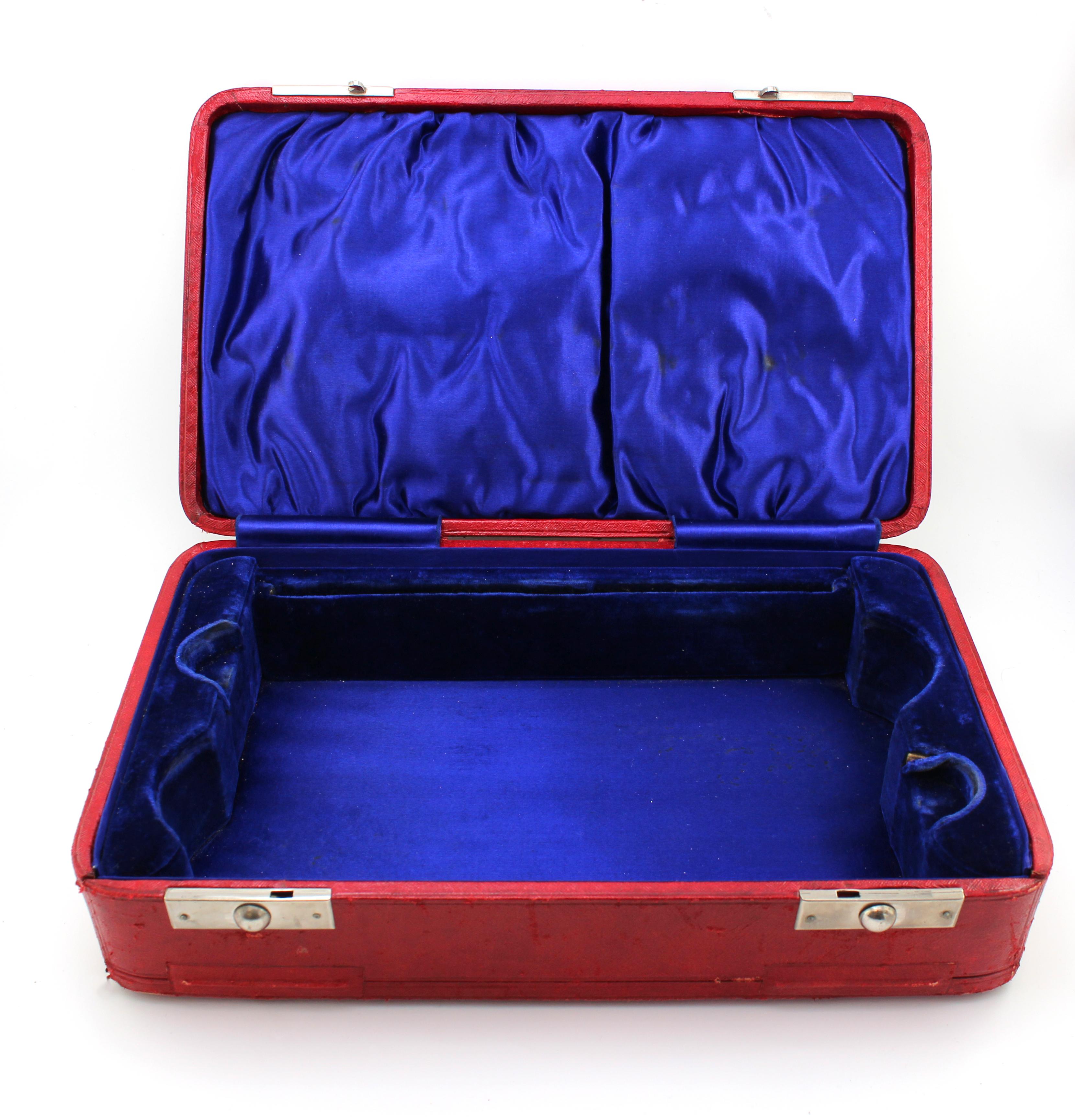 Antique leather storage box with blue velvet interior, Circa 1900
Size: 28 x 17 x 6.2 cm.
 