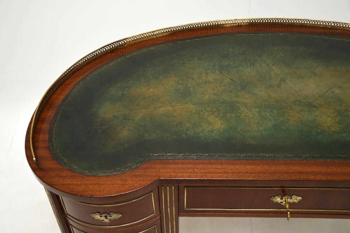 Bureau Empire autrichien ancien en cuir en vente 2