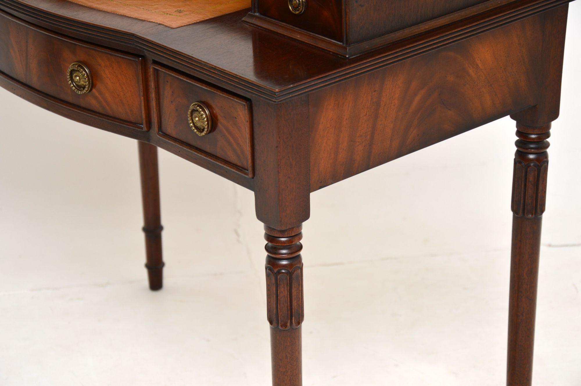 Antique Leather Top Bonheur Du Jour Writing Table / Desk 5