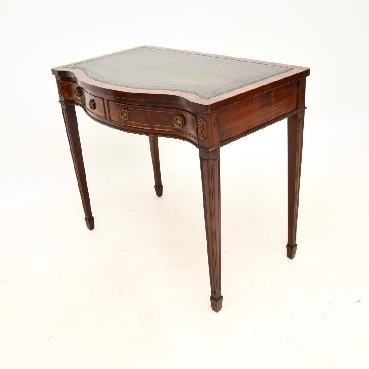 Antique Leather Top Desk / Console Table In Good Condition In London, GB
