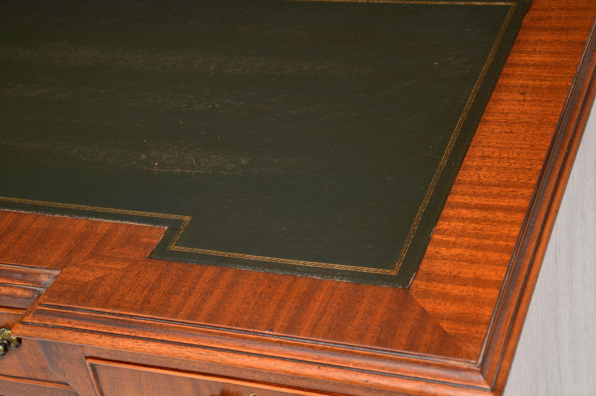 Antique Leather Top Desk 4